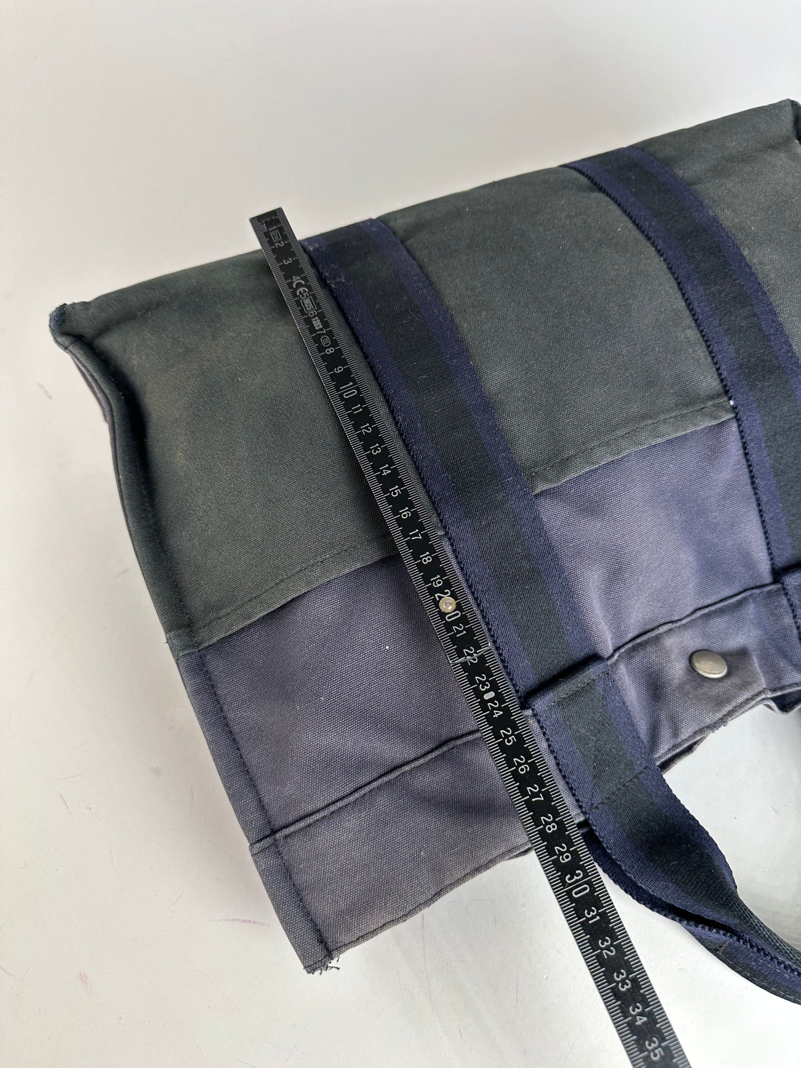 Other Vintage Hermès Fourre Tout MM Canvas Tote Bag Black Navy Size ONE SIZE - 13 Thumbnail