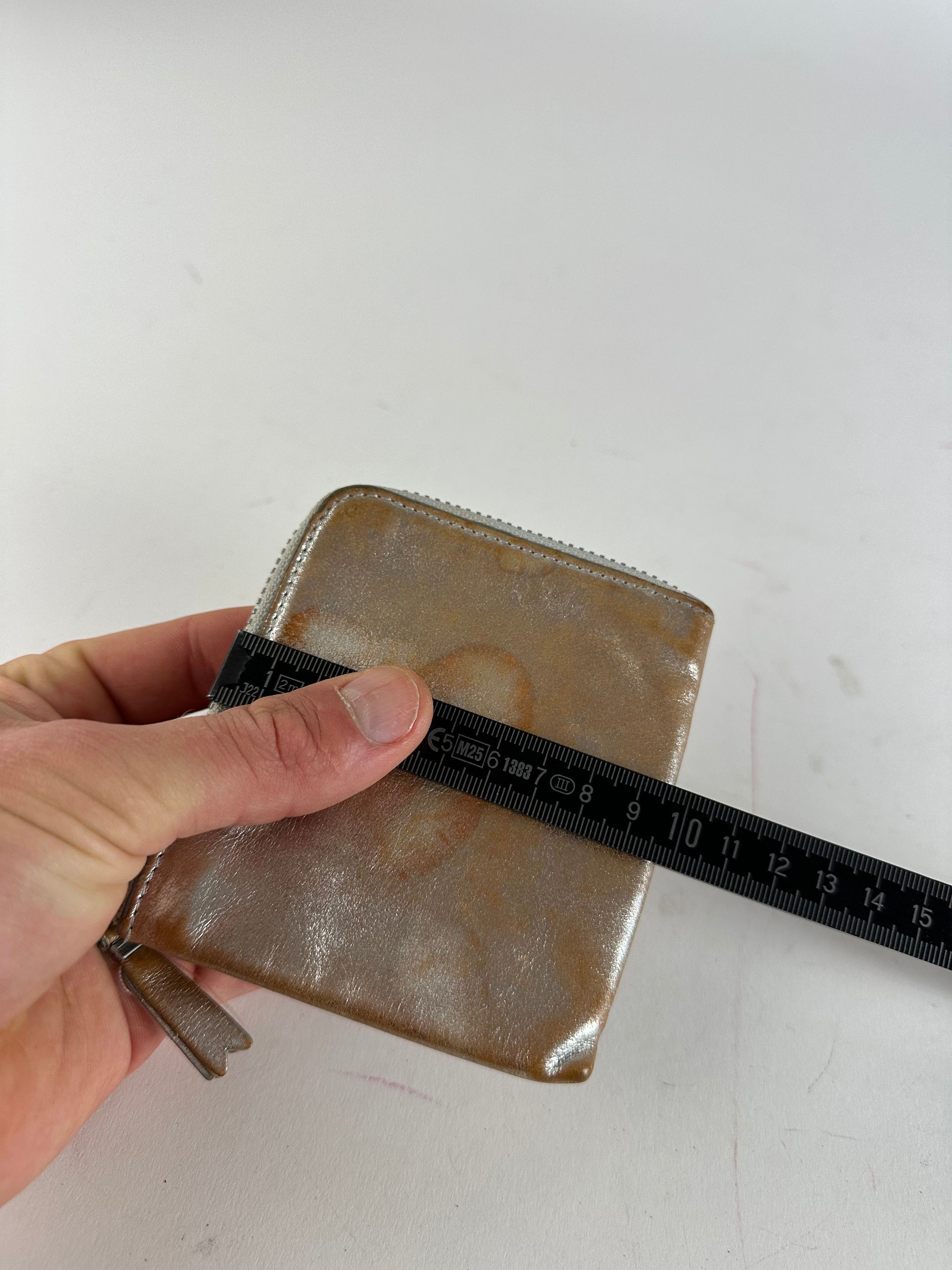 Comme des Garcons Vintage Comme Des Garçons Silver Edge Leather Zip Card Holde Size ONE SIZE - 7 Thumbnail