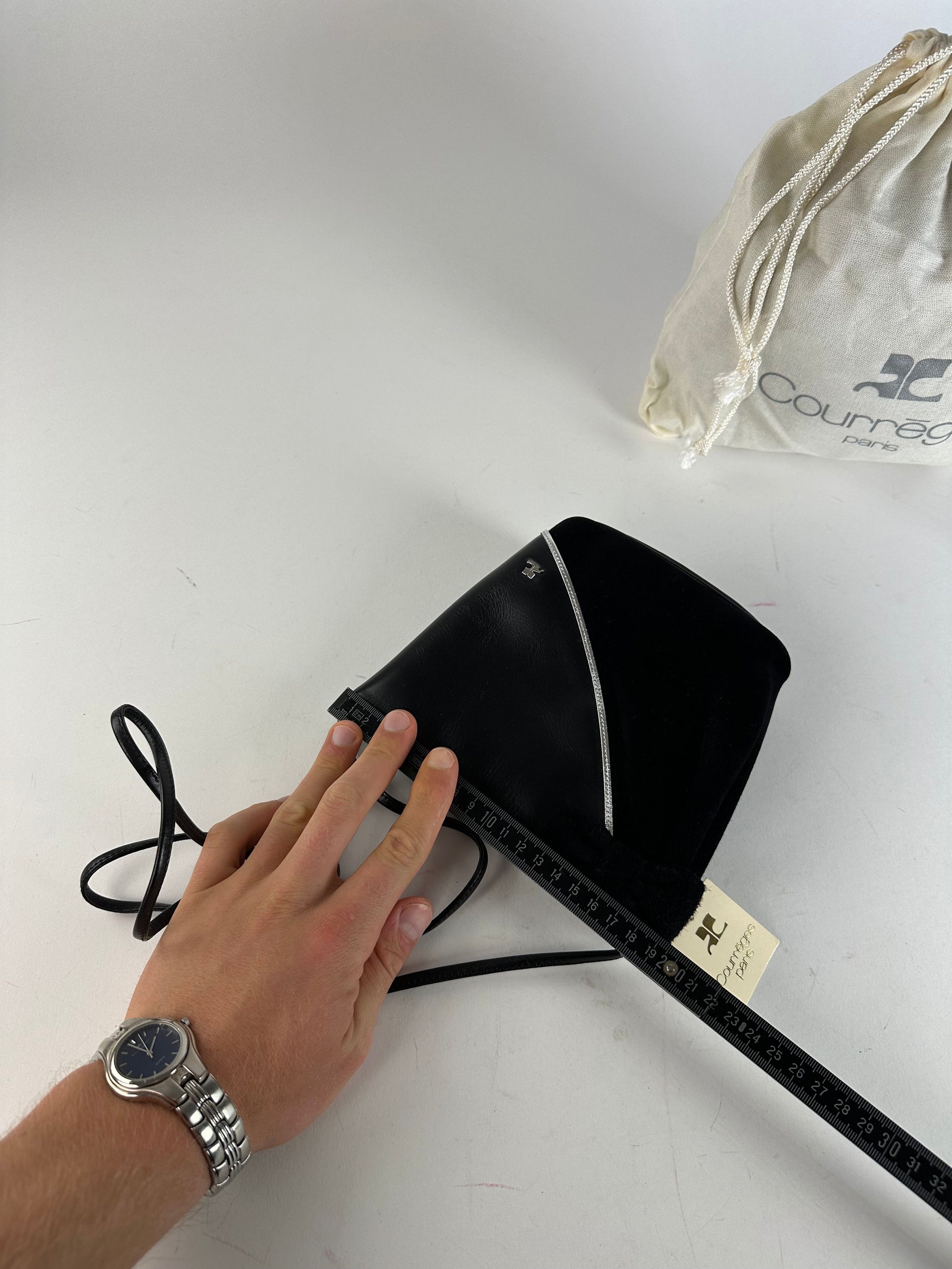 Courreges Vintage Courrèges Leather Velvet Crossbody Bag Black Silver Size ONE SIZE - 8 Thumbnail