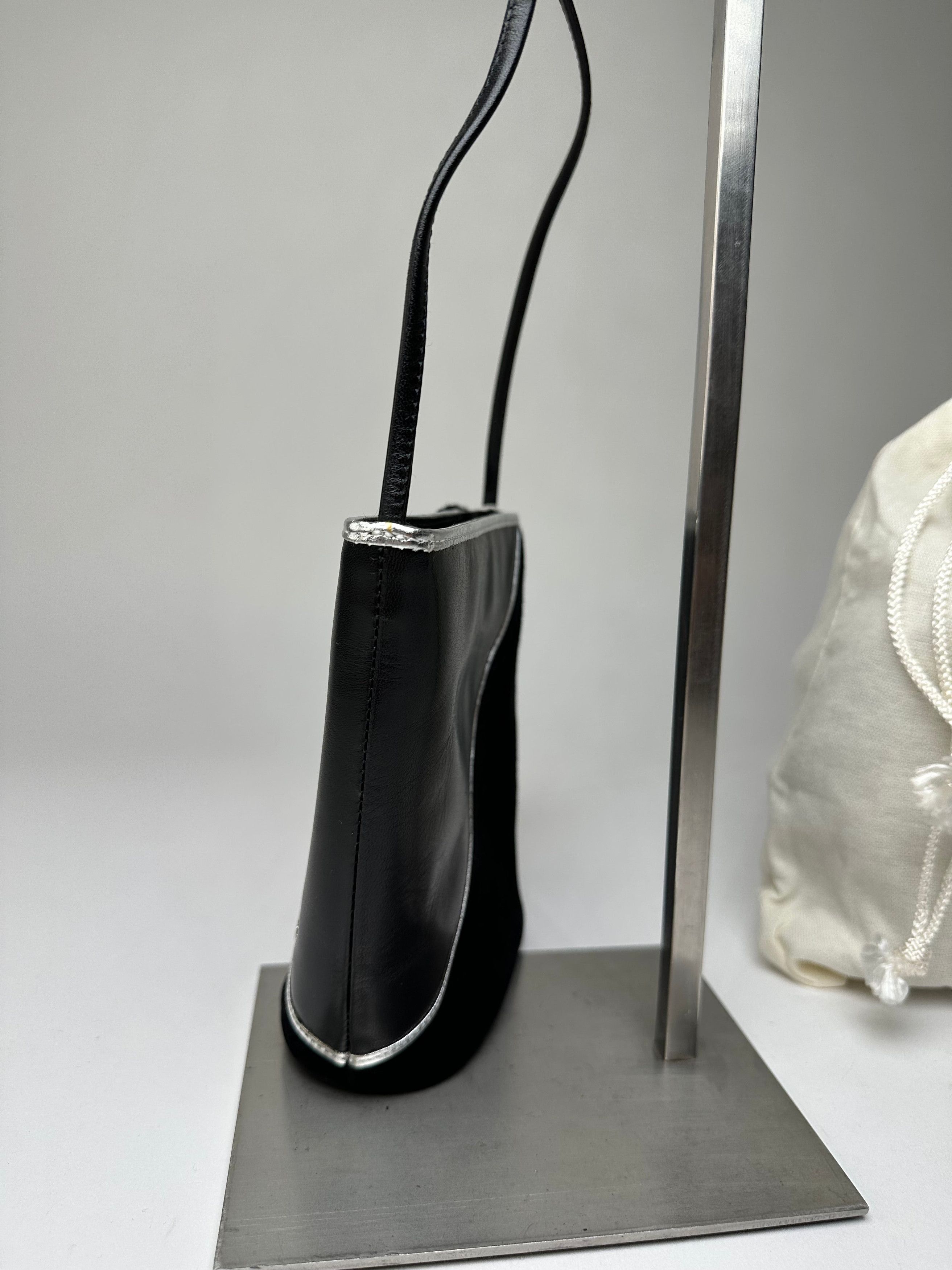 Courreges Vintage Courrèges Leather Velvet Crossbody Bag Black Silver Size ONE SIZE - 7 Thumbnail
