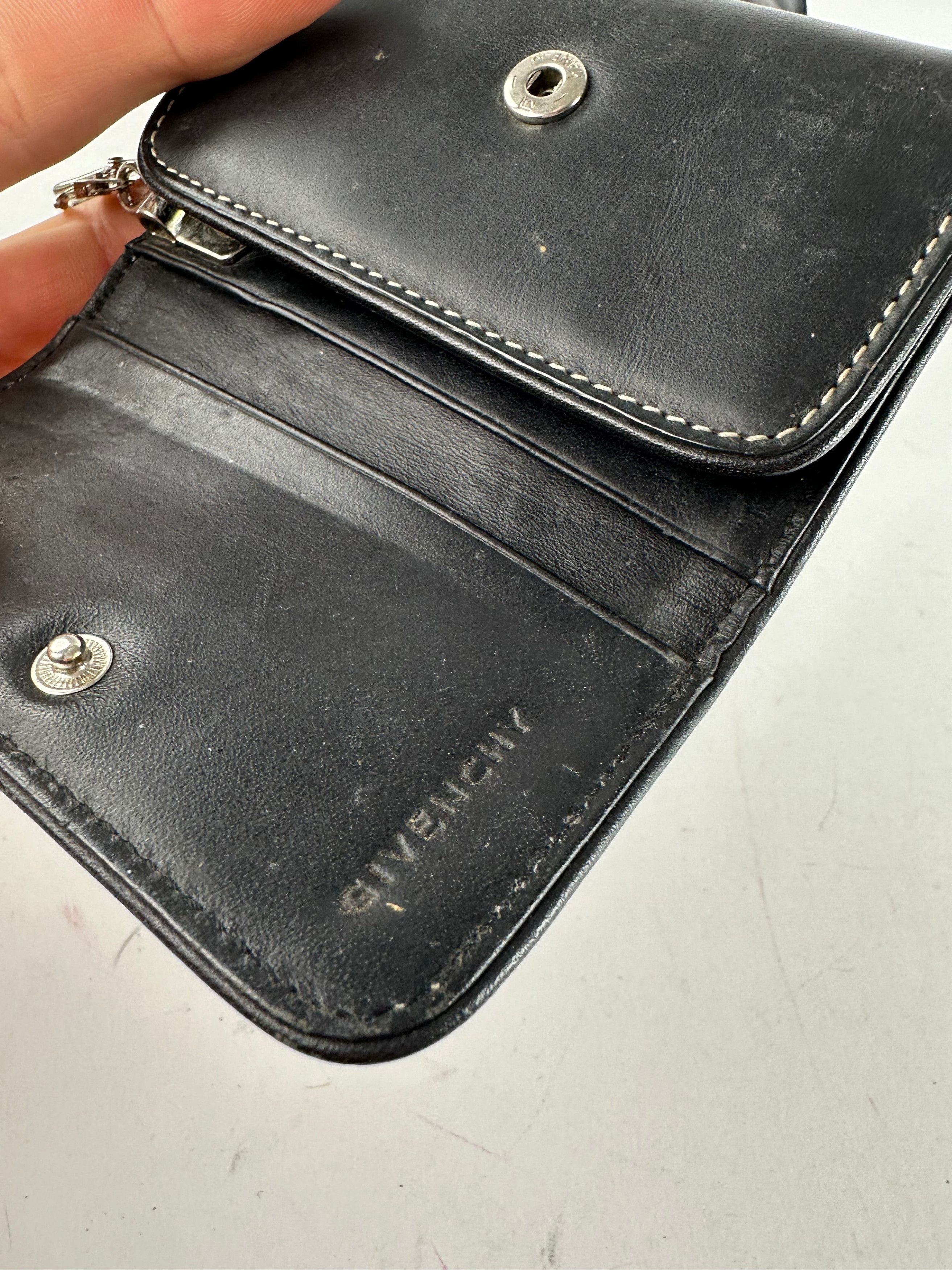 Givenchy Vintage 4G Leather Key Holder Black Size ONE SIZE - 5 Thumbnail