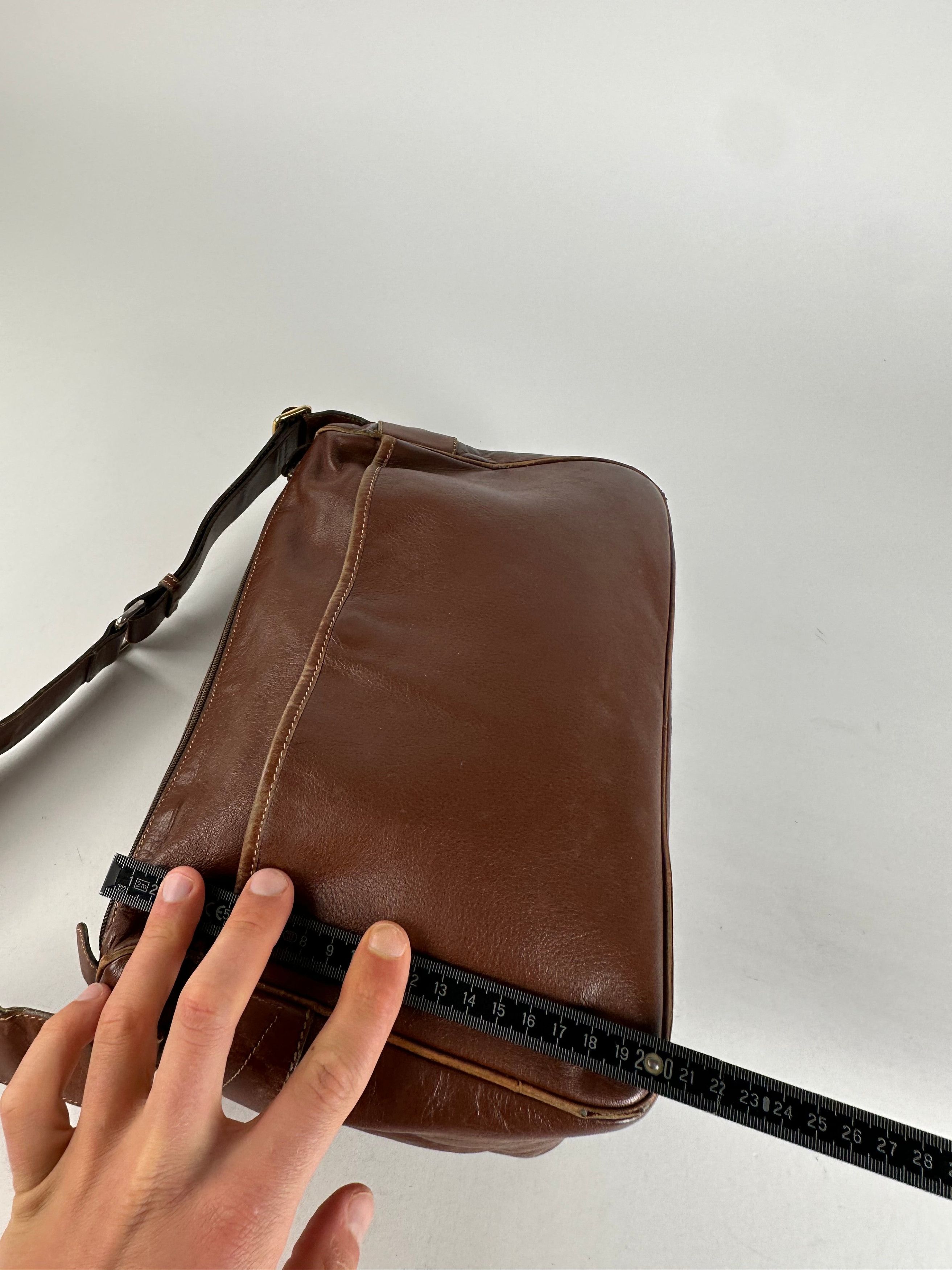 Gucci Vintage Leather Shoulder Bag Cognac Brown Size ONE SIZE - 13 Thumbnail