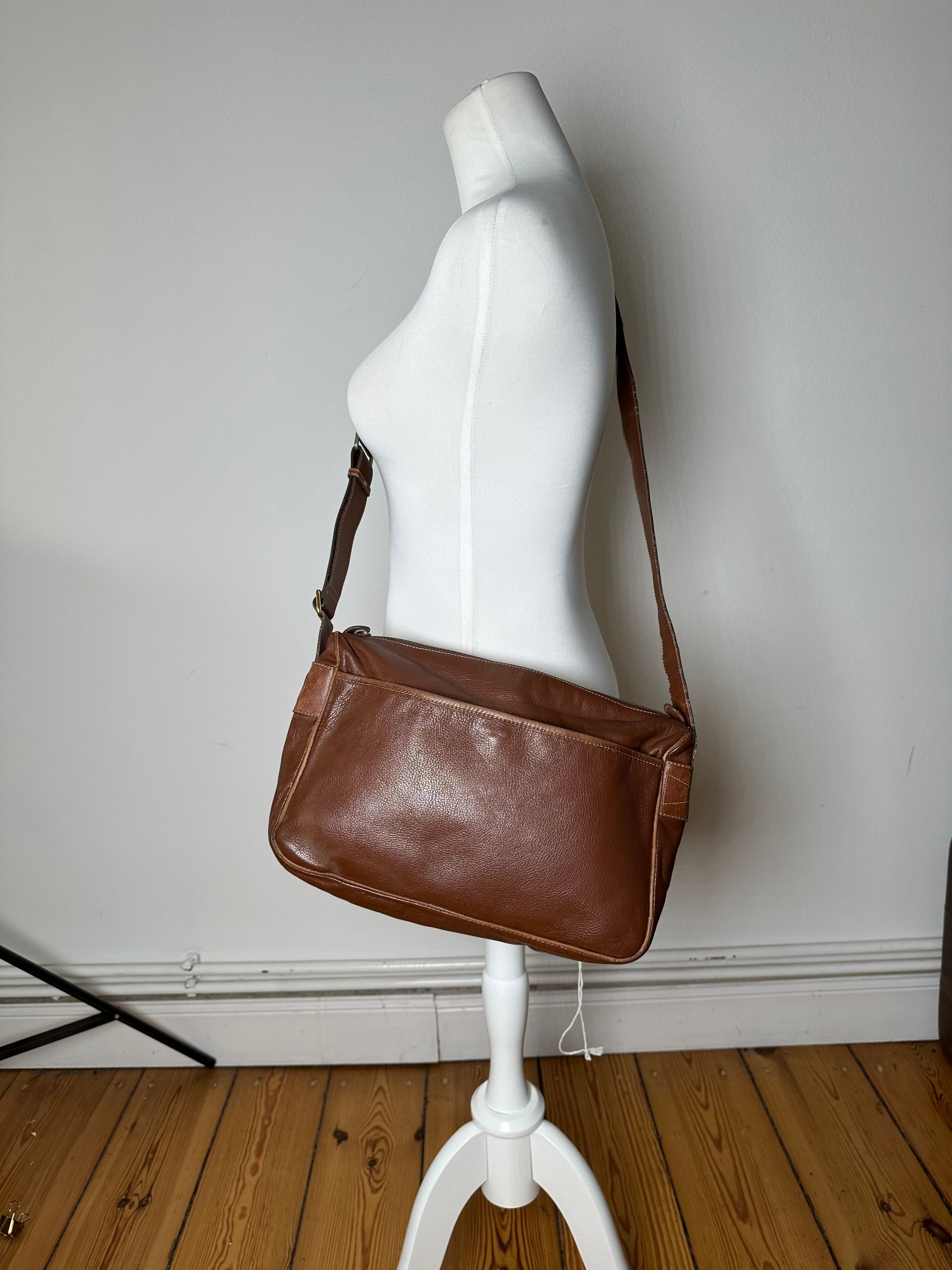 Gucci Vintage Leather Shoulder Bag Cognac Brown Size ONE SIZE - 6 Thumbnail