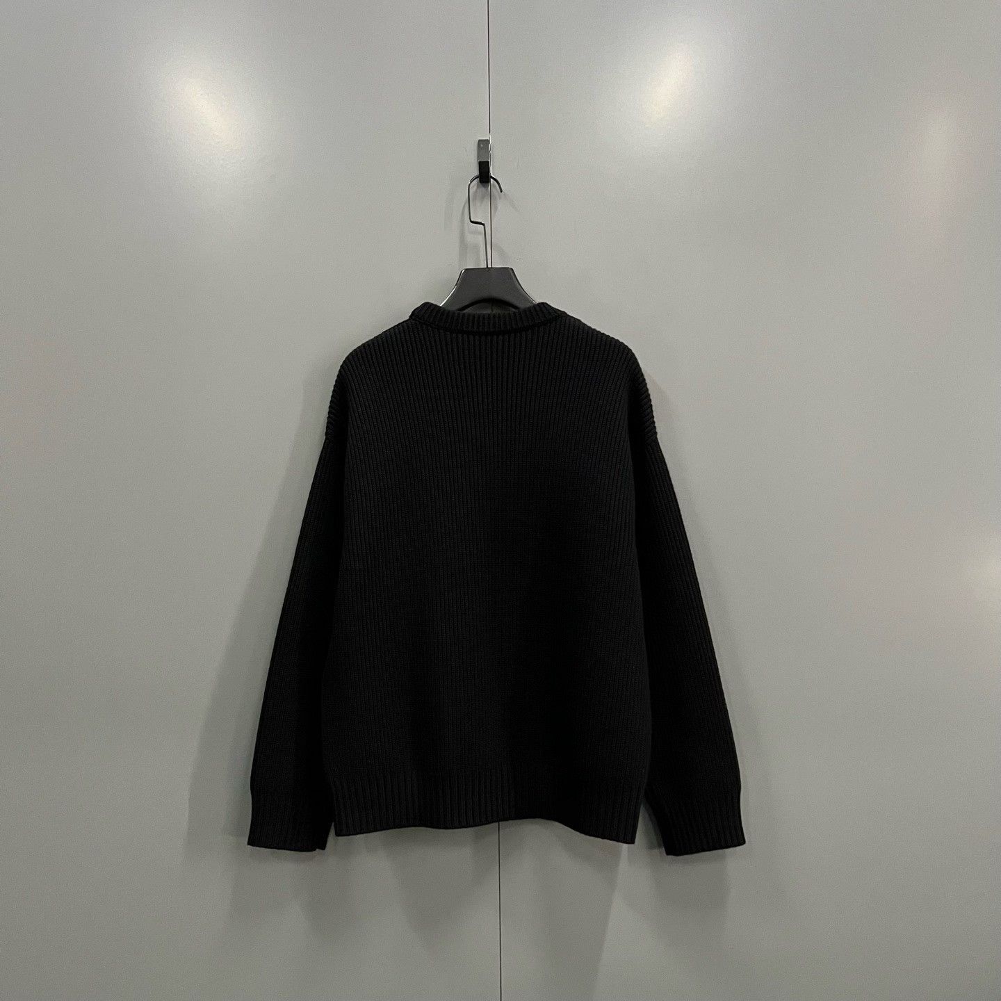 Burberry Burberry Knit Black Sweater S Women Size S / US 4 / IT 40 - 2 Thumbnail