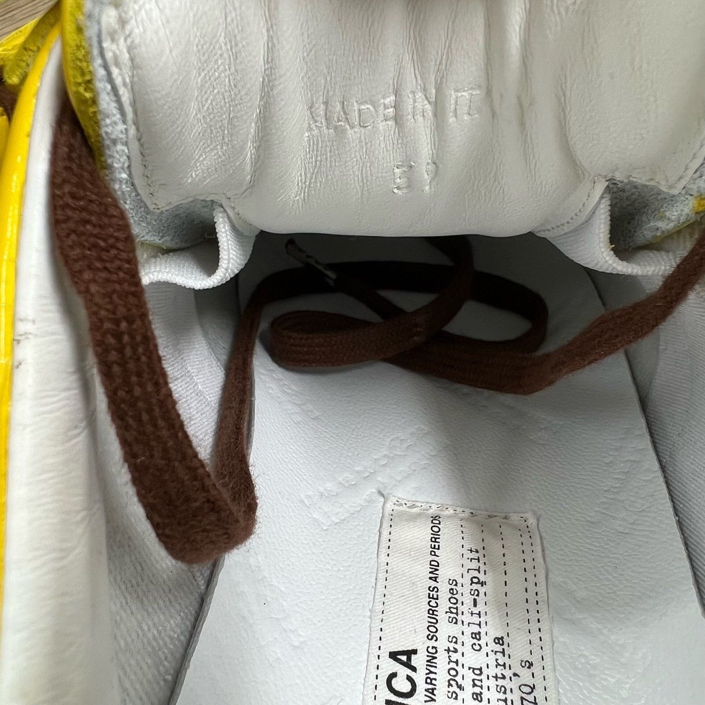 Maison Margiela Maison Margiela Yellow Lowtop Sneakers us_9 Women Size US 9 / IT 39 - 8 Thumbnail