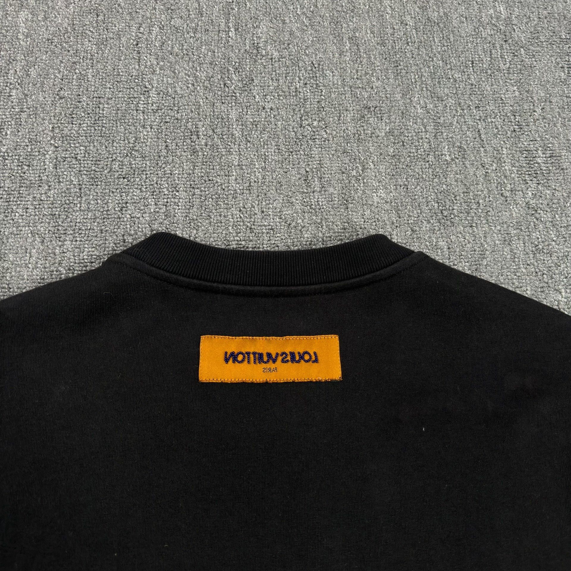 Louis Vuitton Louis Vuitton Pharrell Pearl Logo T-Shirt XL Size US XL / EU 56 / 4 - 8 Thumbnail