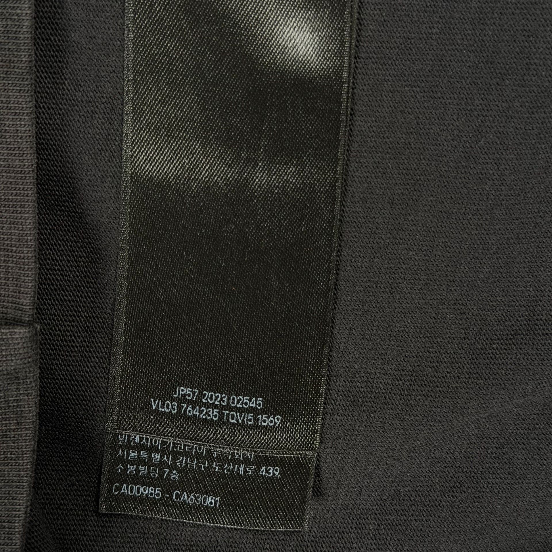 Balenciaga Balenciaga Blurred Wavy Logo T-Shirt S Size US S / EU 44-46 / 1 - 9 Thumbnail