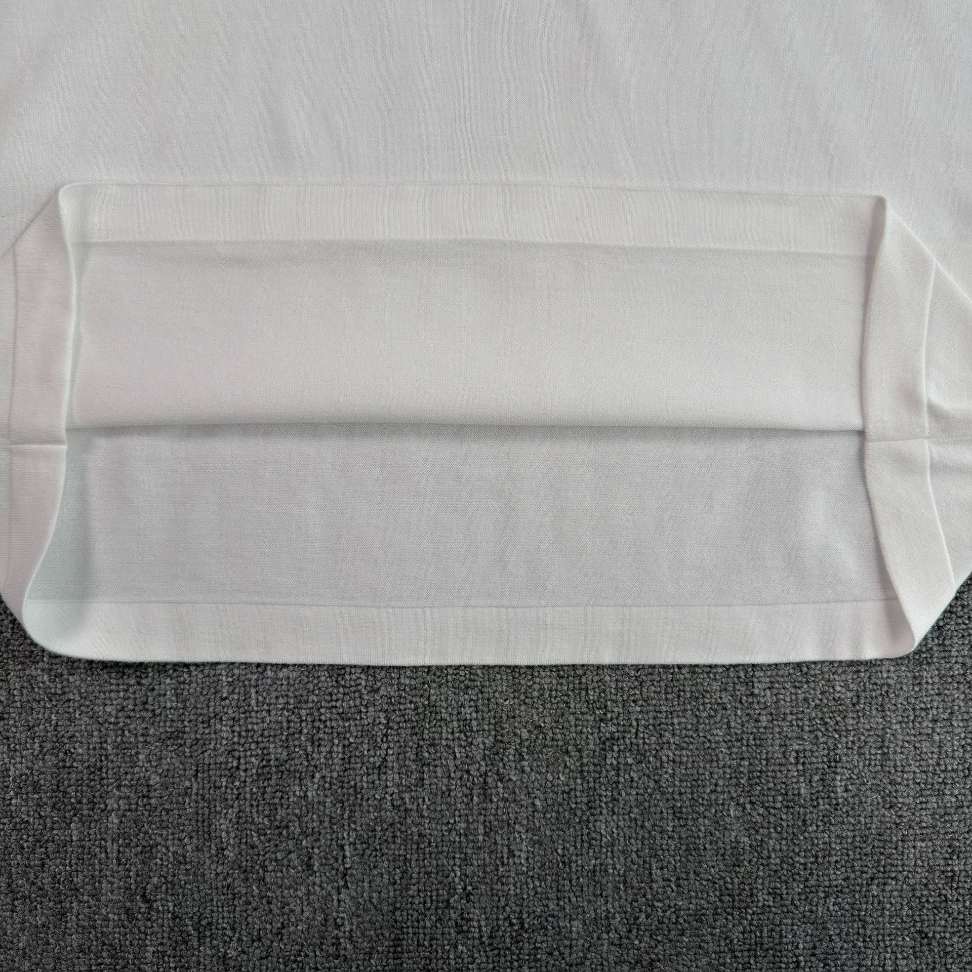 Louis Vuitton Louis Vuitton Monogram Cuff Knit T-Shirt Size S Size US S / EU 44-46 / 1 - 4 Thumbnail