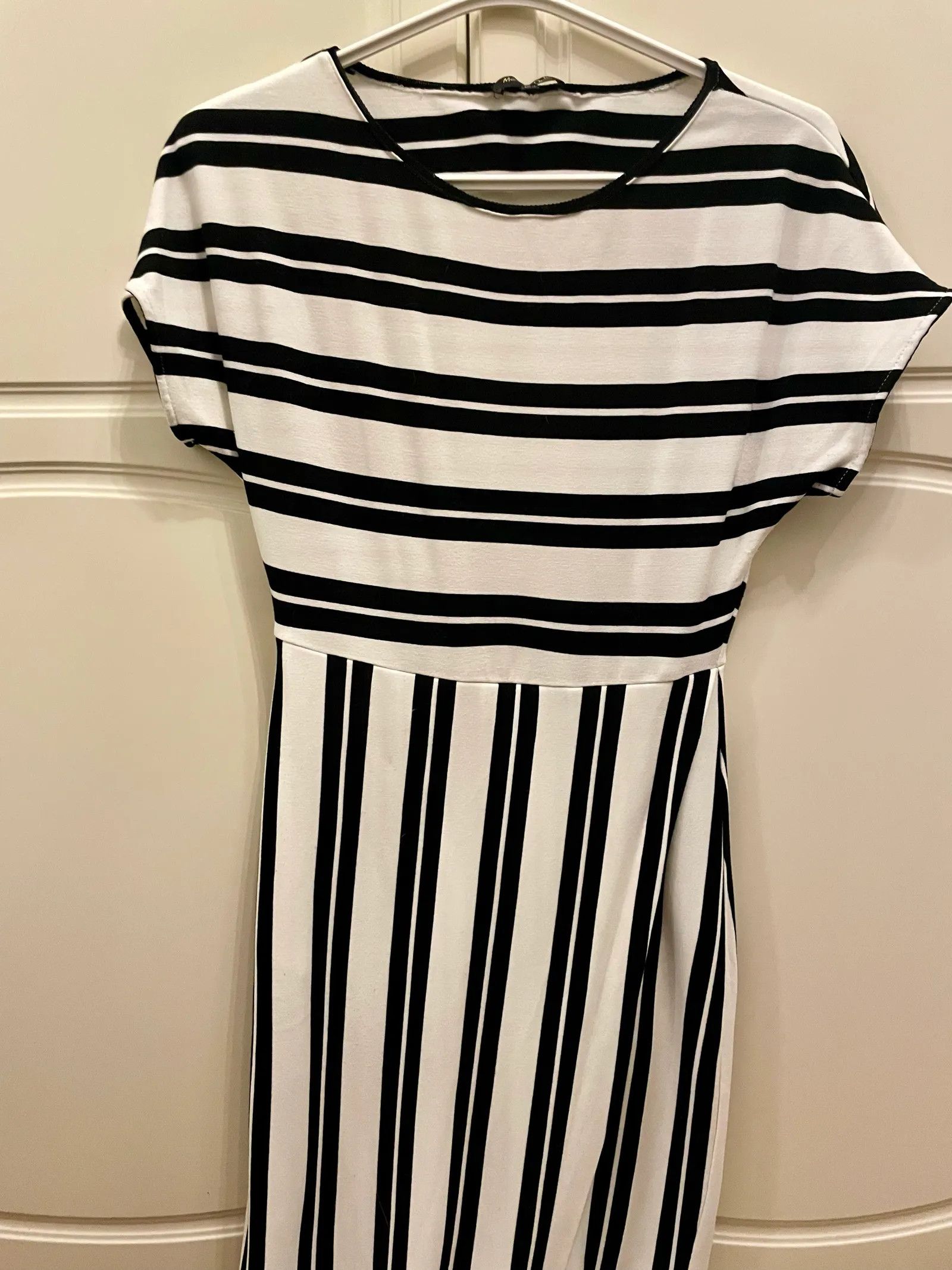 Massimo Dutti Massimo Dutti Vardagsklänning Dress Size XS / US 0-2 / IT 36-38 - 7 Thumbnail
