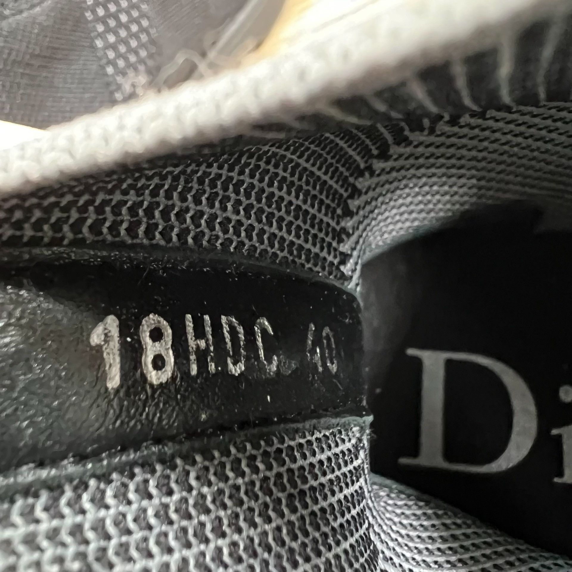 Dior Dior Black Hitop Sneakers 7 Men Size US 7 / EU 40 - 7 Thumbnail