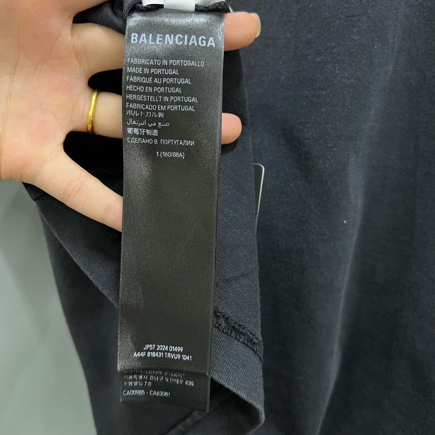 Balenciaga Balenciaga Printed T-Shirt xxs Men Size US XXS / EU 40 - 3 Thumbnail