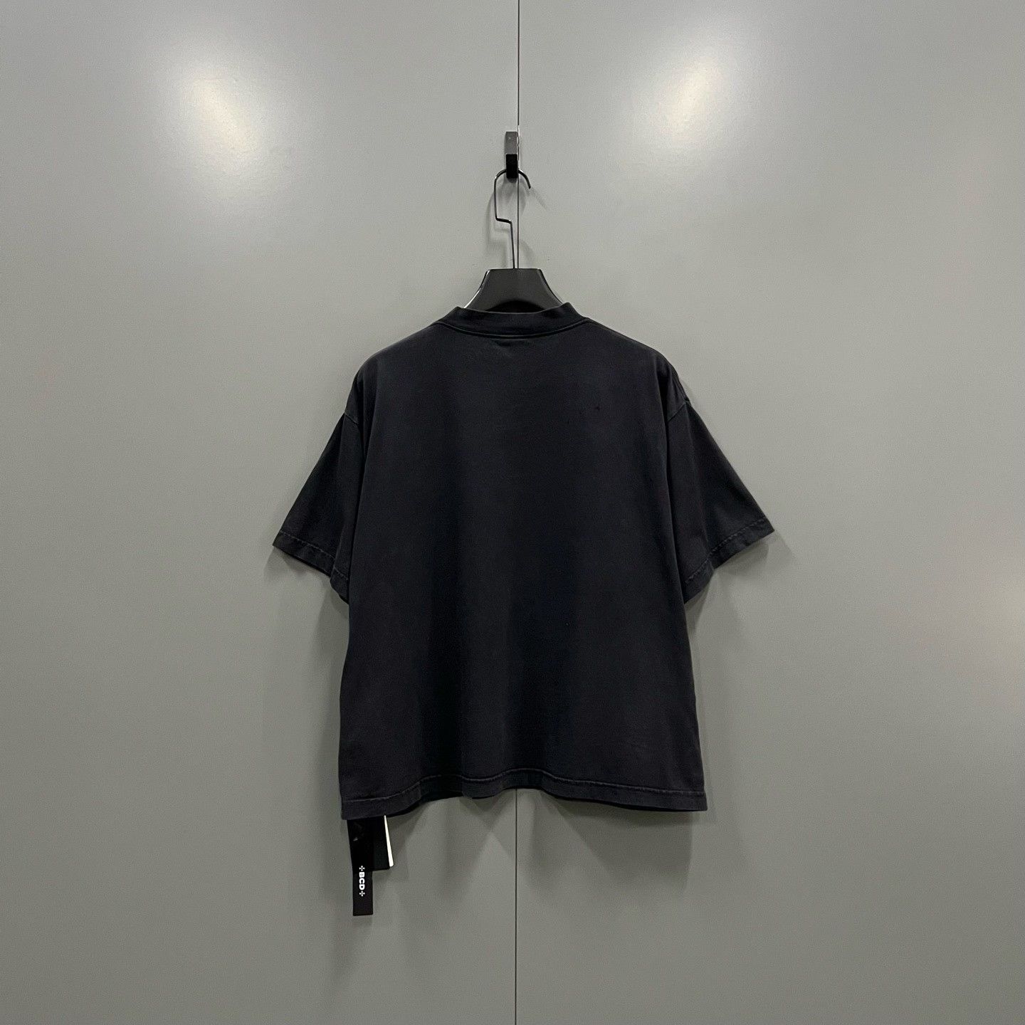 Balenciaga Balenciaga Printed T-Shirt xxs Men Size US XXS / EU 40 - 2 Thumbnail