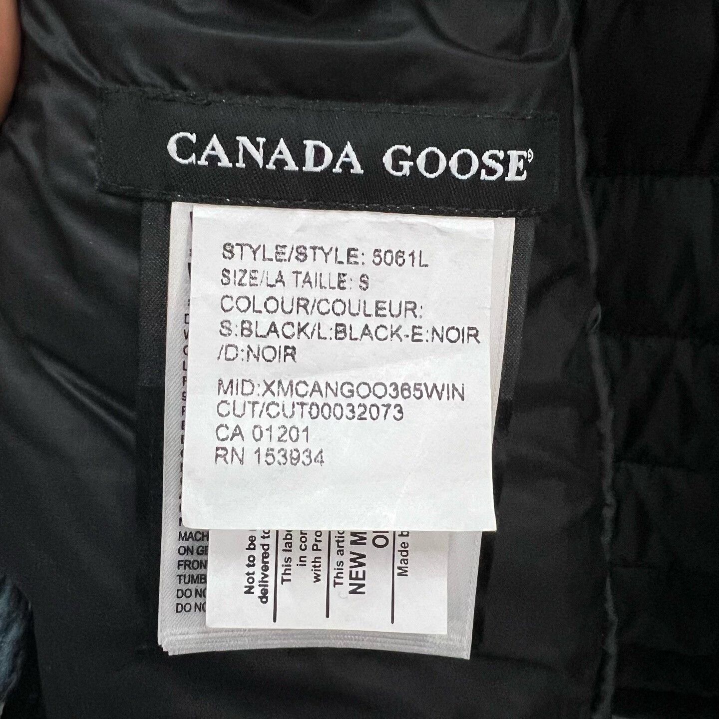 Canada Goose Canada Goose Down Black Heavy Coat s Men Size US S / EU 44-46 / 1 - 4 Thumbnail