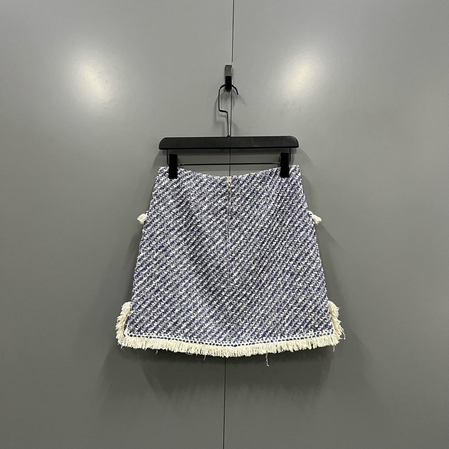 Louis Vuitton Louis Vuitton Skirt 34 Women Size 34" / US 12 / IT 48 - 2 Thumbnail