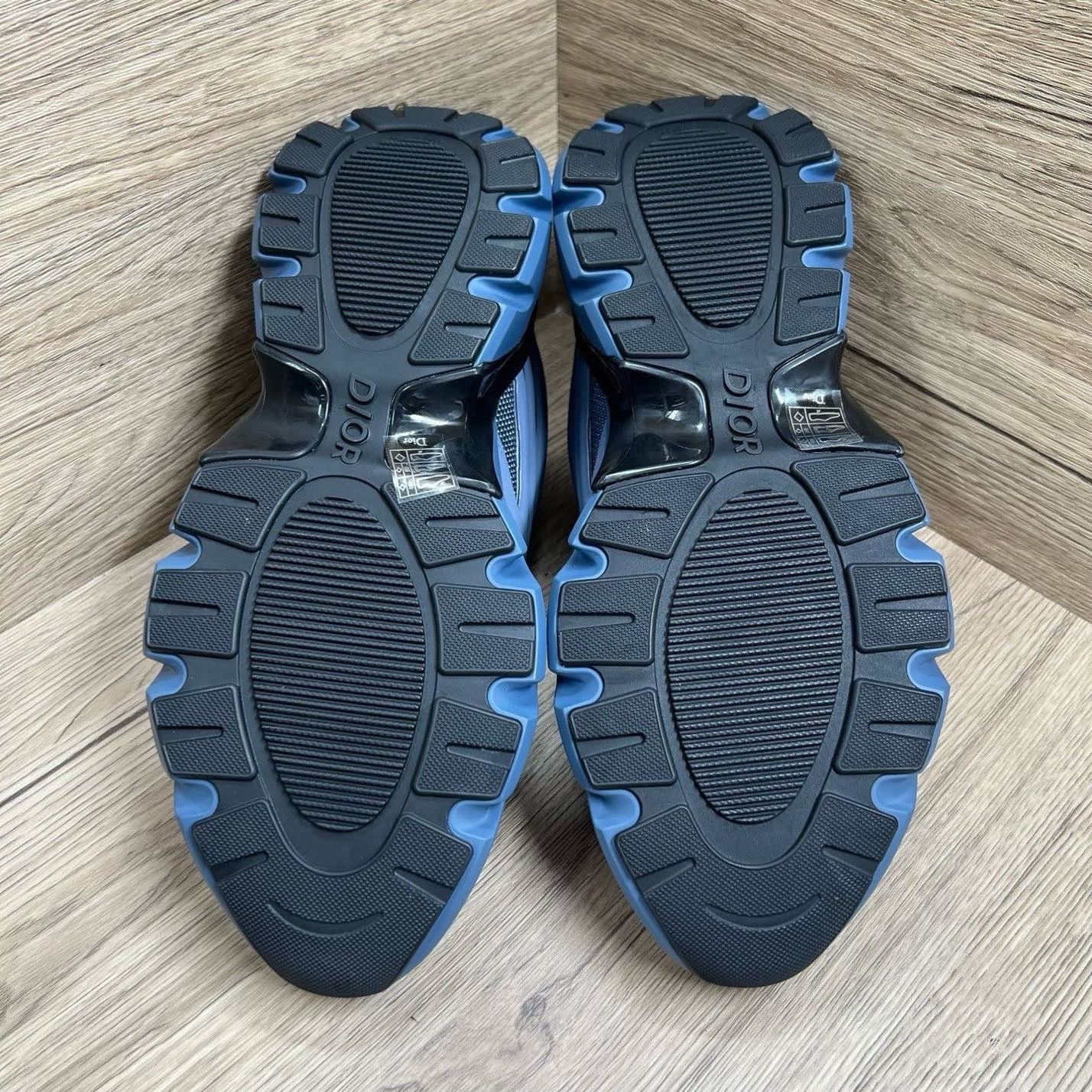 Dior Dior Blue Lowtop Sneakers 7 Men Size US 7 / EU 40 - 5 Thumbnail