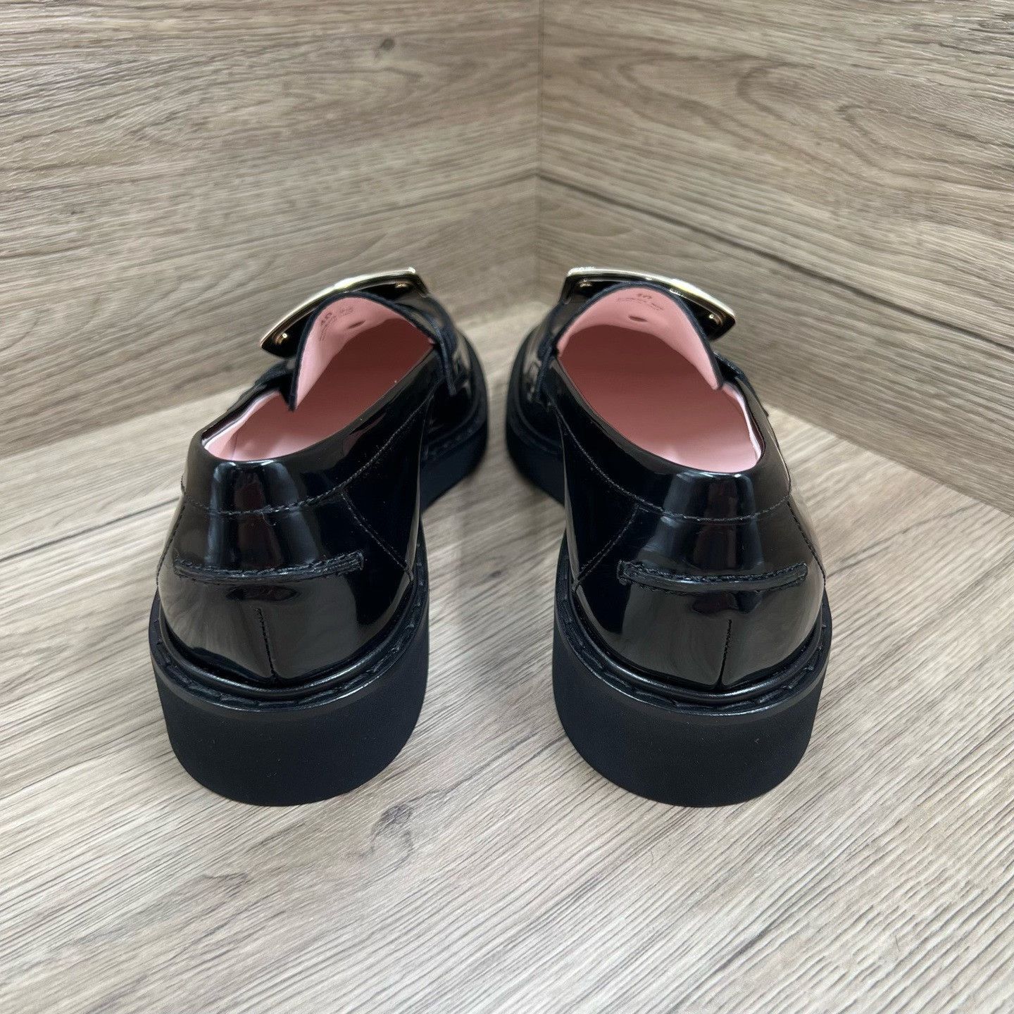 Roger Vivier Roger Vivier Retro Lowtop Sneakers us_8 Women Size US 8 / IT 38 - 5 Thumbnail