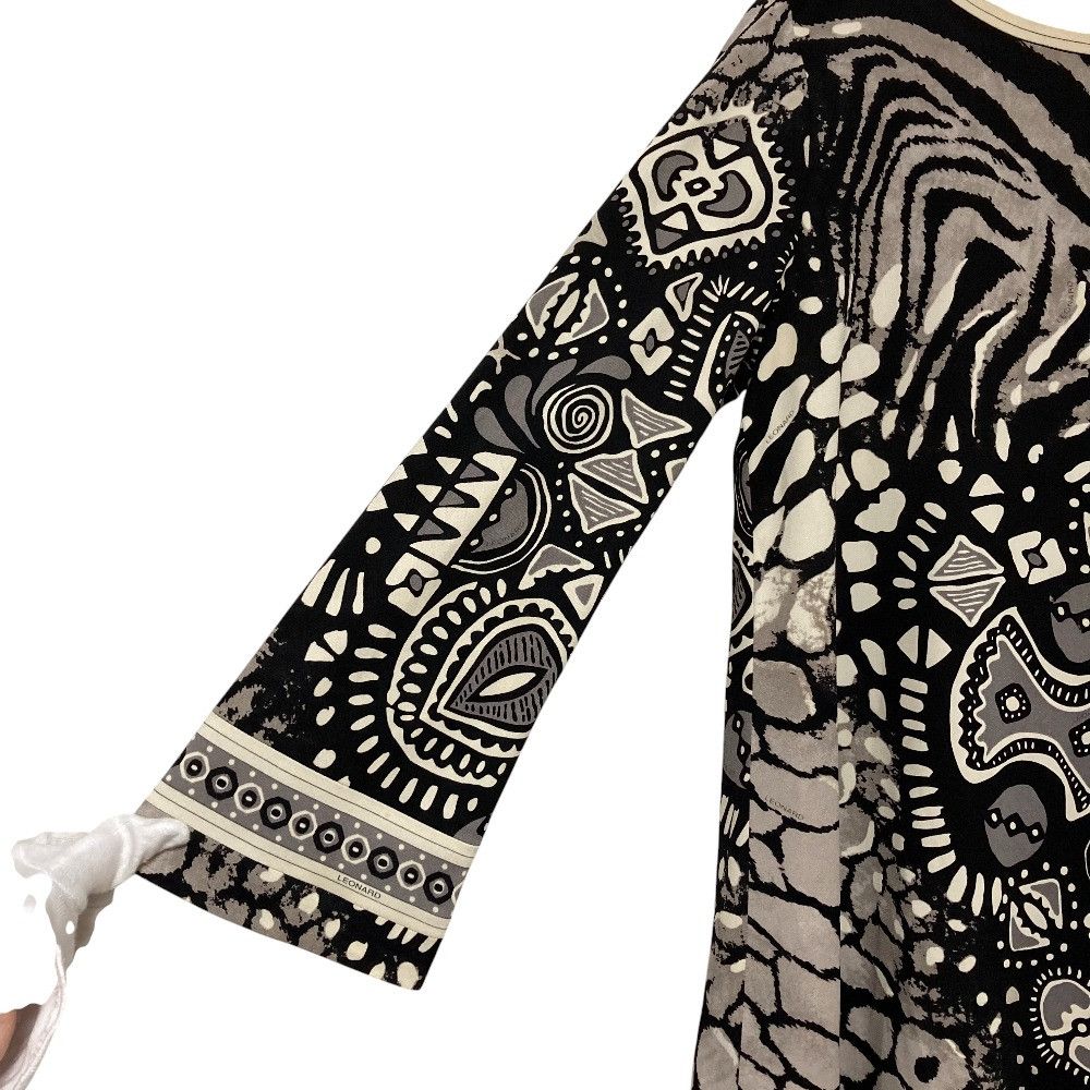Other Leonard LEONARD Paisley Print Stretch Top Textile Tops DUTY FREE for USA Size ONE SIZE - 3 Thumbnail