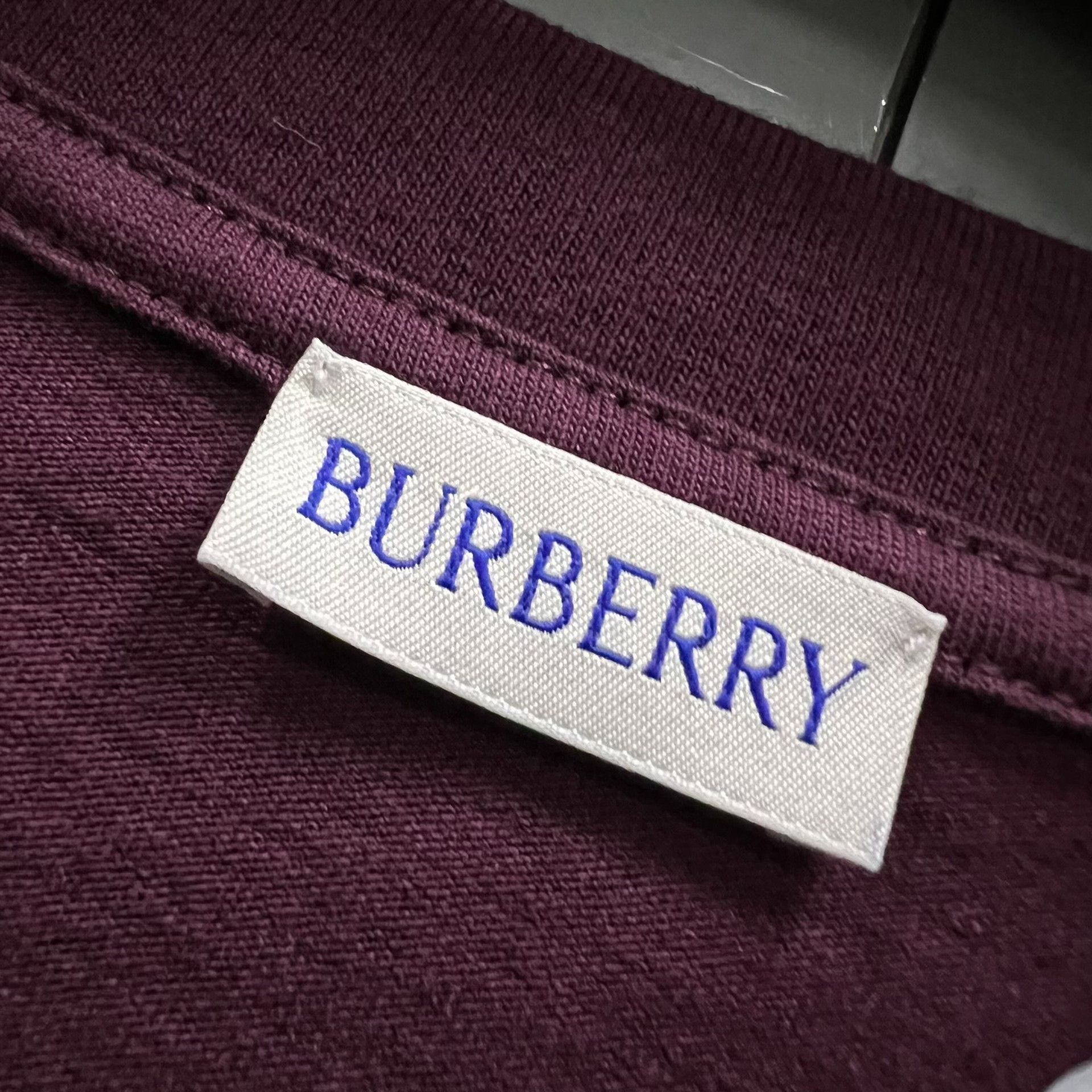 Burberry Burberry Embroidered T-Shirt xs Men Size US XS / EU 42 / 0 - 2 Thumbnail