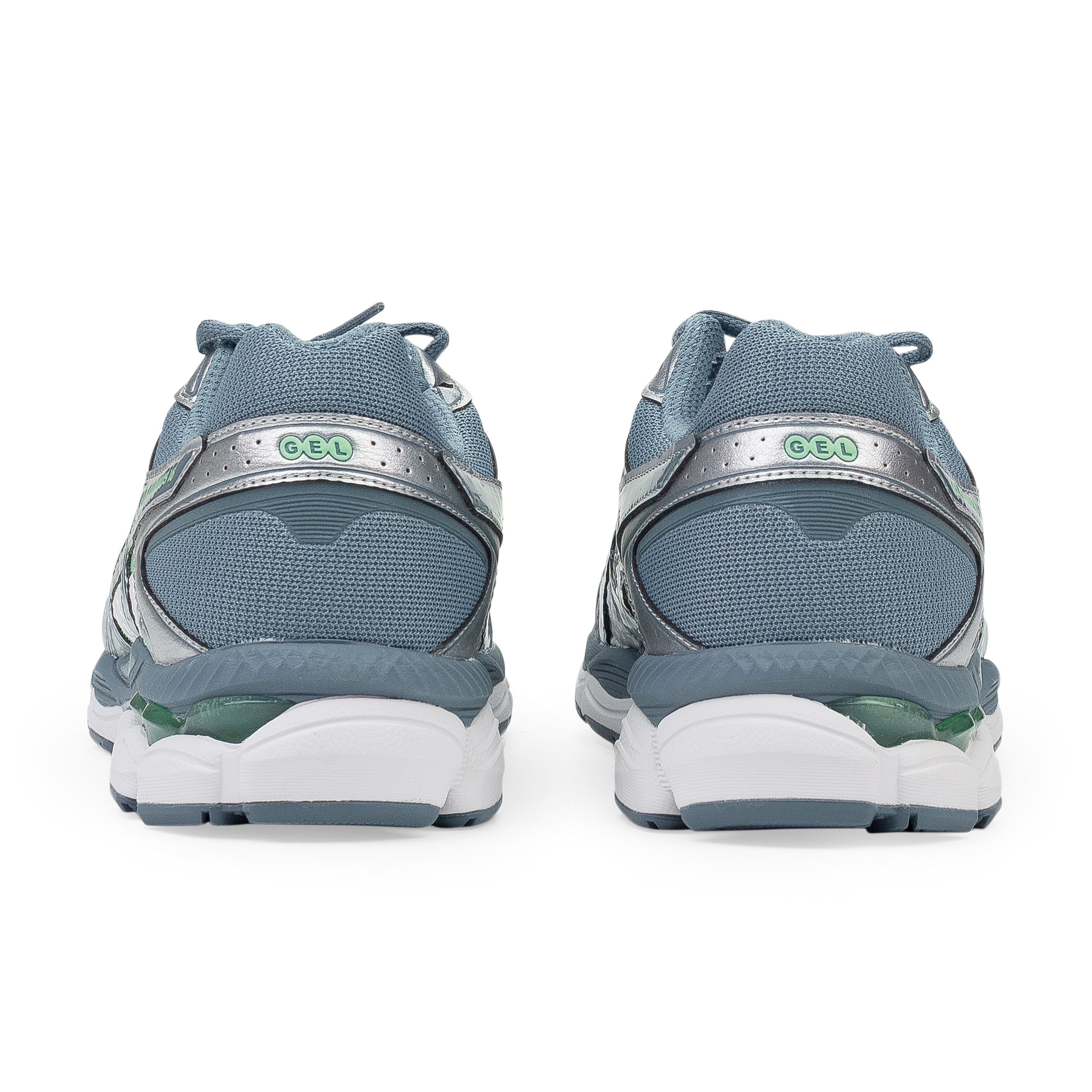 Asics Asics White / Ironclad Gel-Cumulus 16 Sneaker SIZE 13 Size US 13 / EU 46 - 6 Thumbnail
