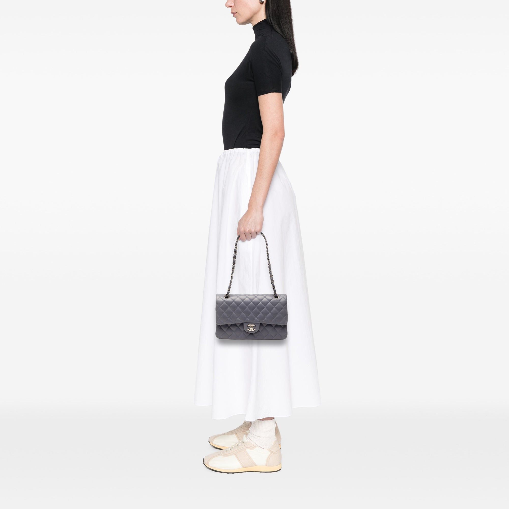 Chanel Medium Classic Lambskin Double Flap Size ONE SIZE - 7 Thumbnail