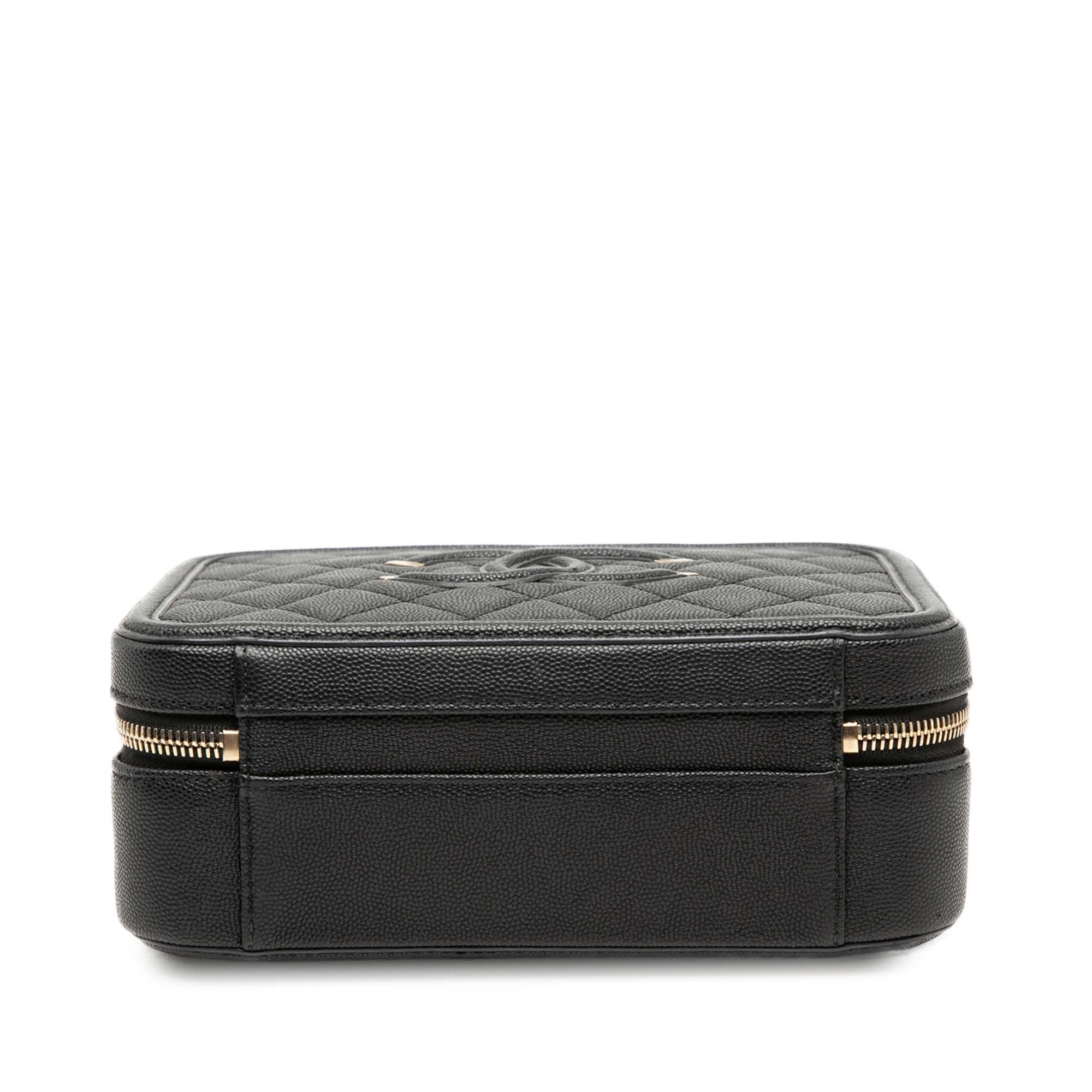 Chanel Medium Caviar CC Filigree Vanity Case Size ONE SIZE - 3 Thumbnail