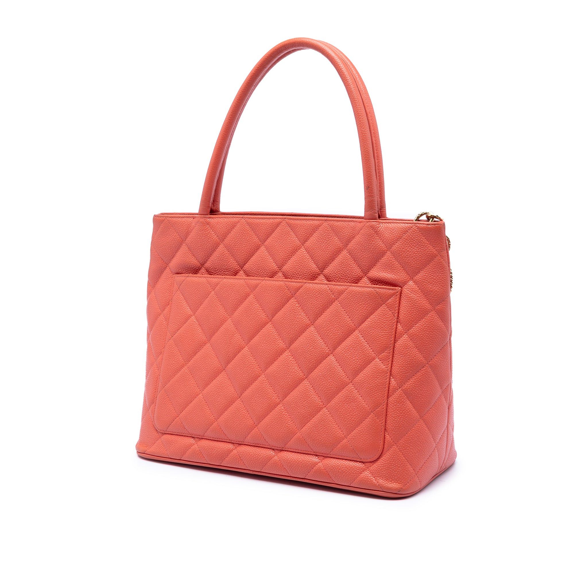 Chanel Caviar Medallion Tote Size ONE SIZE - 2 Thumbnail