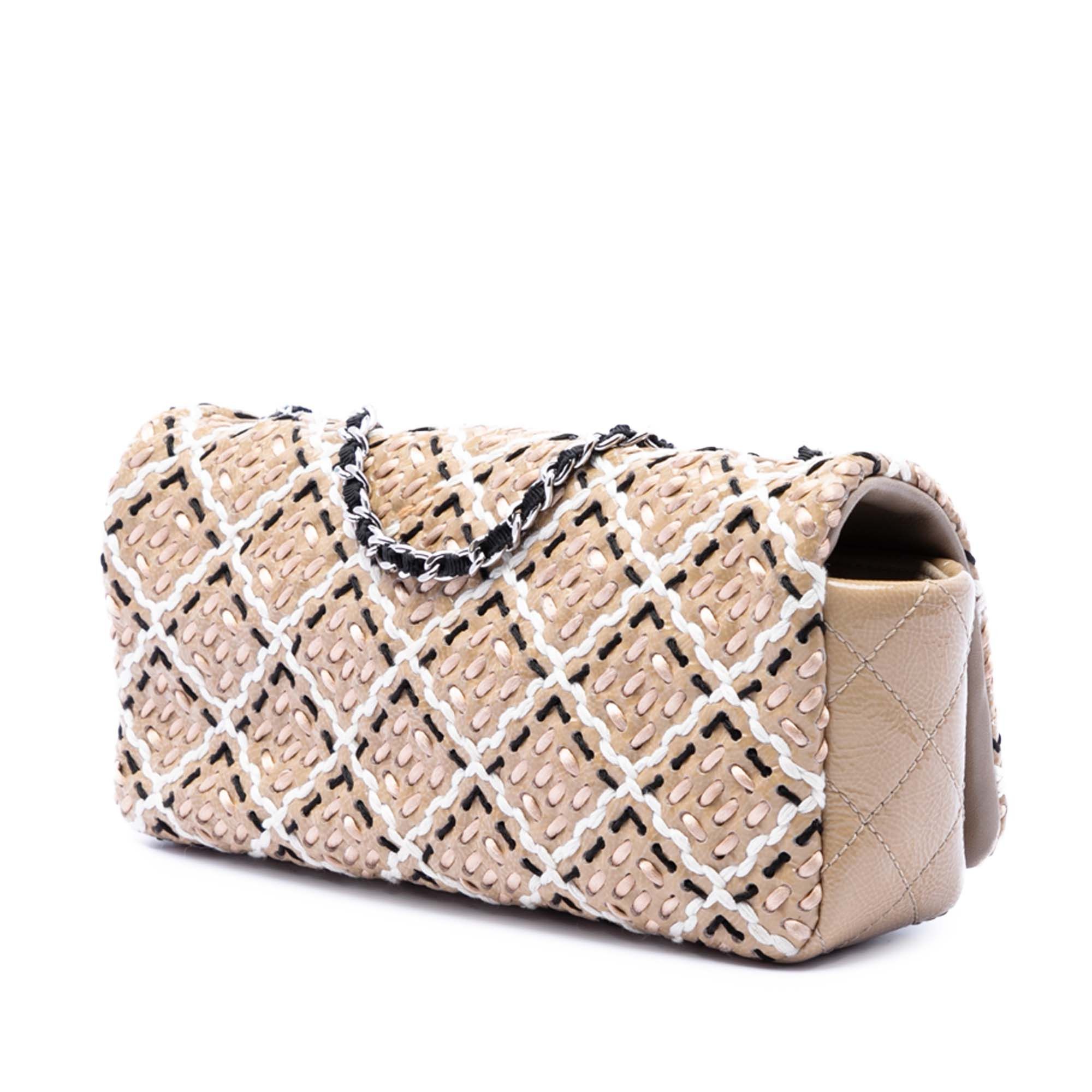 Chanel CC Patent Woven Stitch Full Flap Size ONE SIZE - 2 Thumbnail