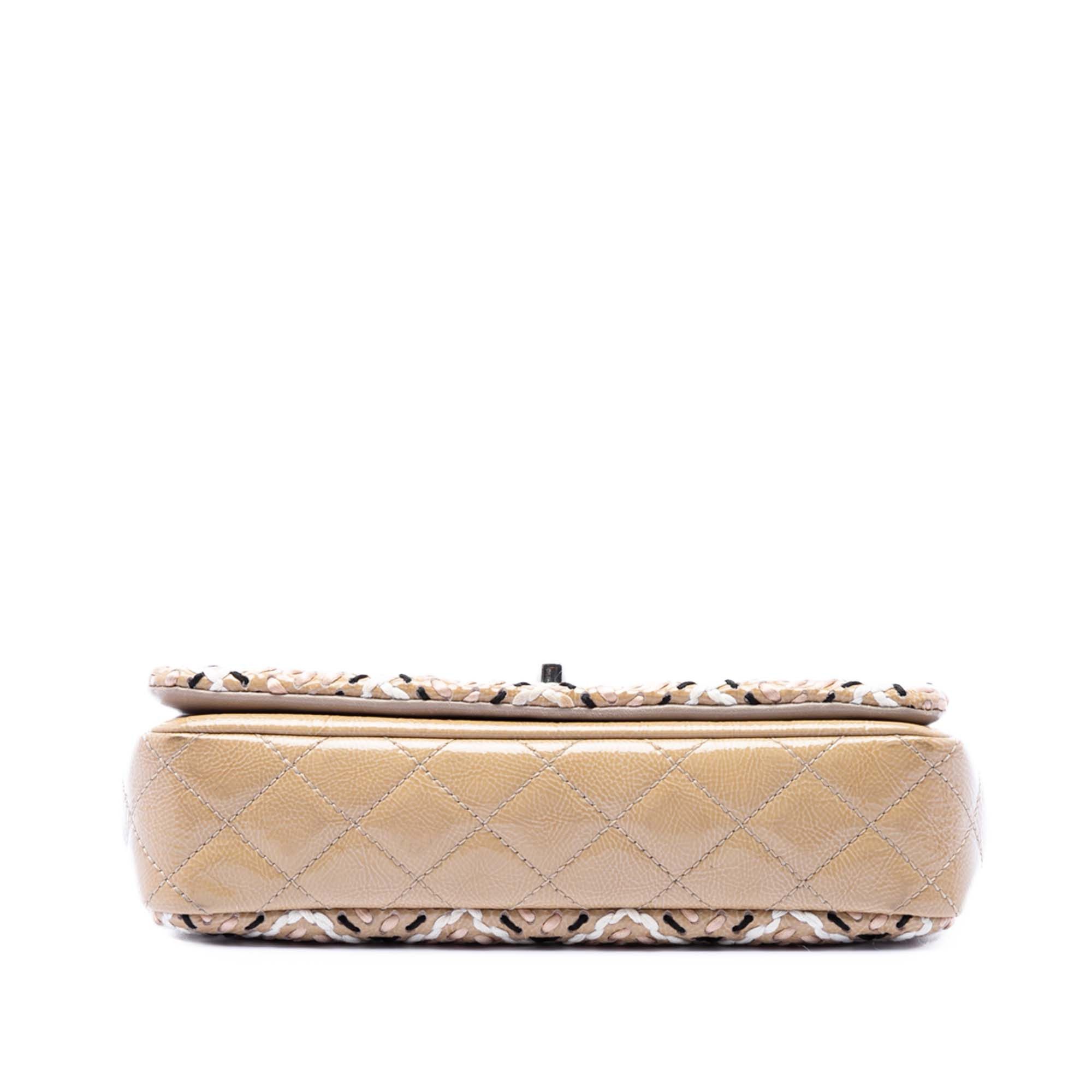 Chanel CC Patent Woven Stitch Full Flap Size ONE SIZE - 3 Thumbnail