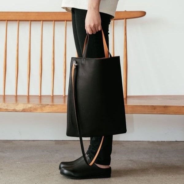 Other Beams BEAMS Planets Granada Tote Bag Leather Tote Bag Leather Tote Bag 60-62-0007-493 DUTY FREE for USA Size ONE SIZE - 3 Thumbnail