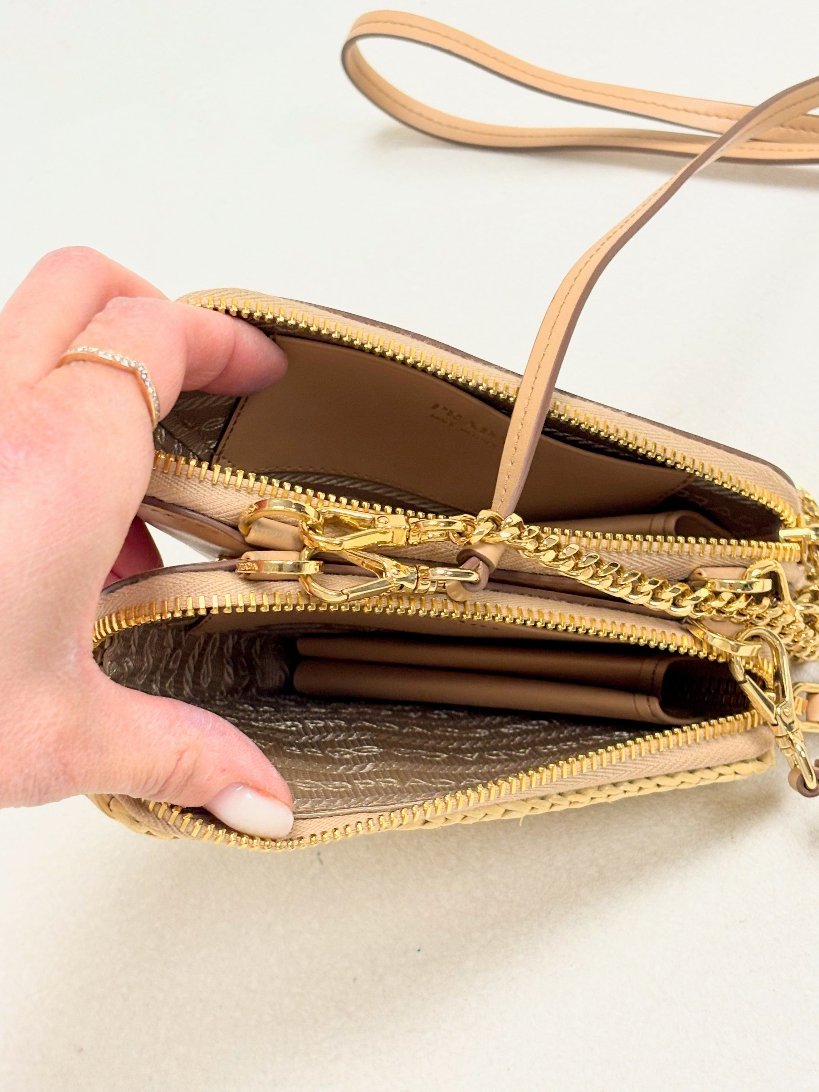 Prada Sac Triangle Raffia Size ONE SIZE - 12 Thumbnail