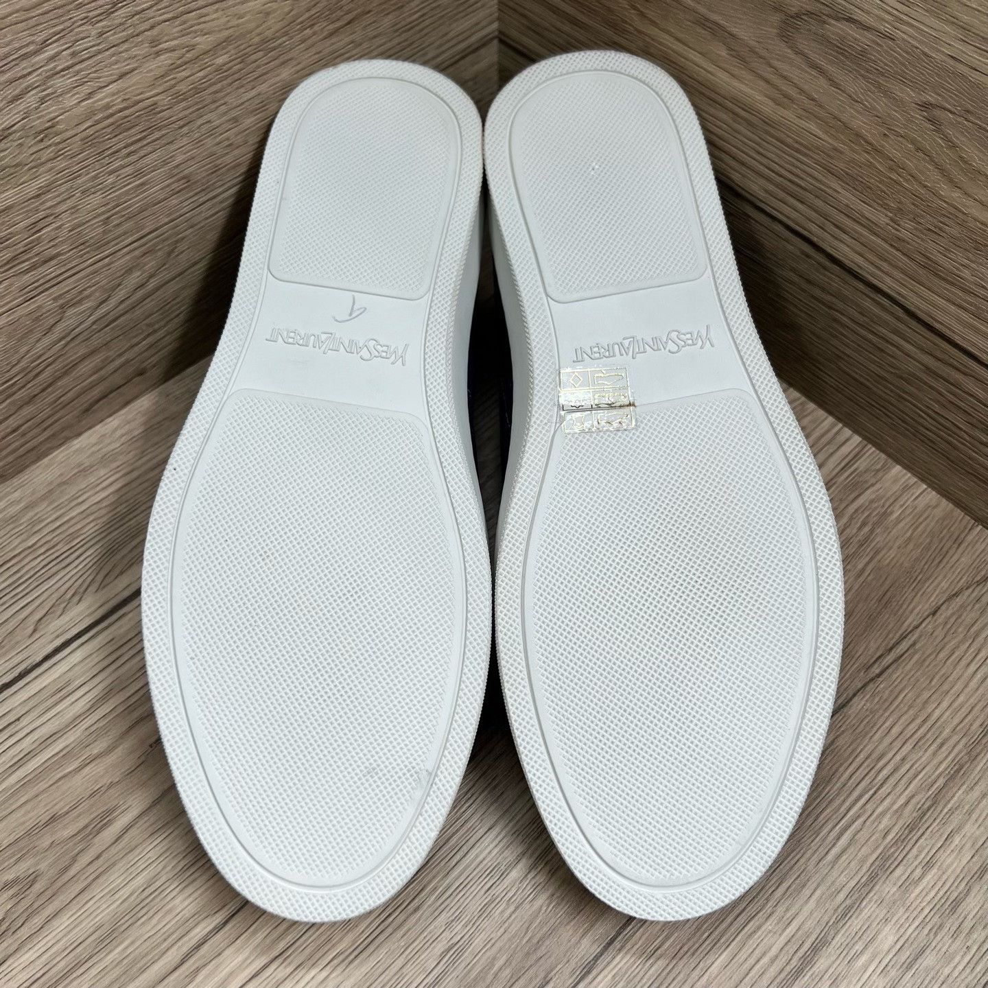 Saint Laurent Paris Saint Laurent Paris Embroidered Blue Lowtop Sneakers 6 Men Size US 6 / EU 39 - 5 Thumbnail