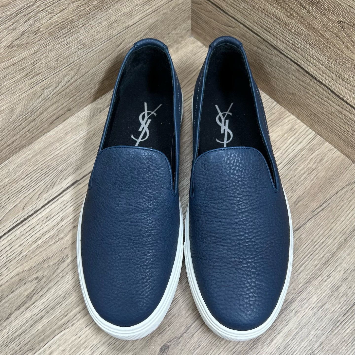 Saint Laurent Paris Saint Laurent Paris Embroidered Blue Lowtop Sneakers 6 Men Size US 6 / EU 39 - 2 Thumbnail