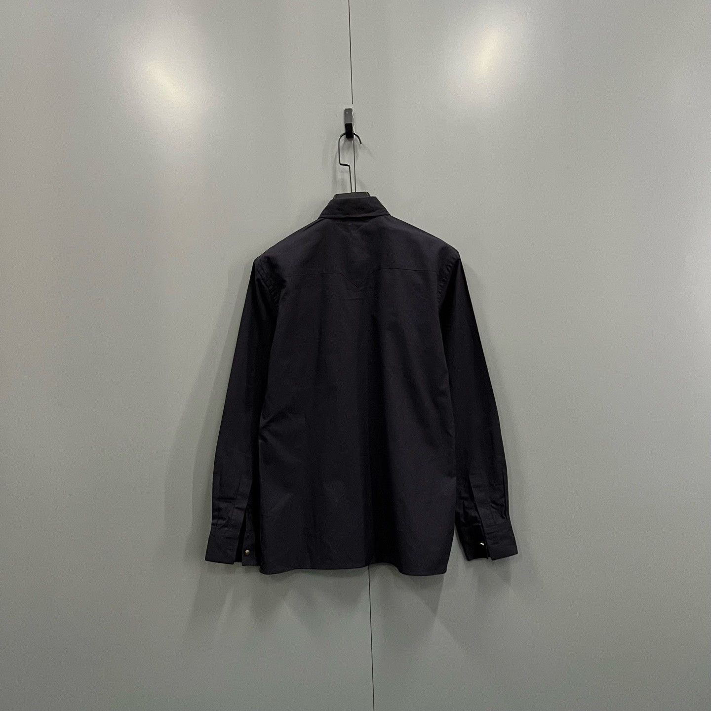 Givenchy Givenchy Retro Embroidered Black Shirt xxs Men Size US XXS / EU 40 - 3 Thumbnail