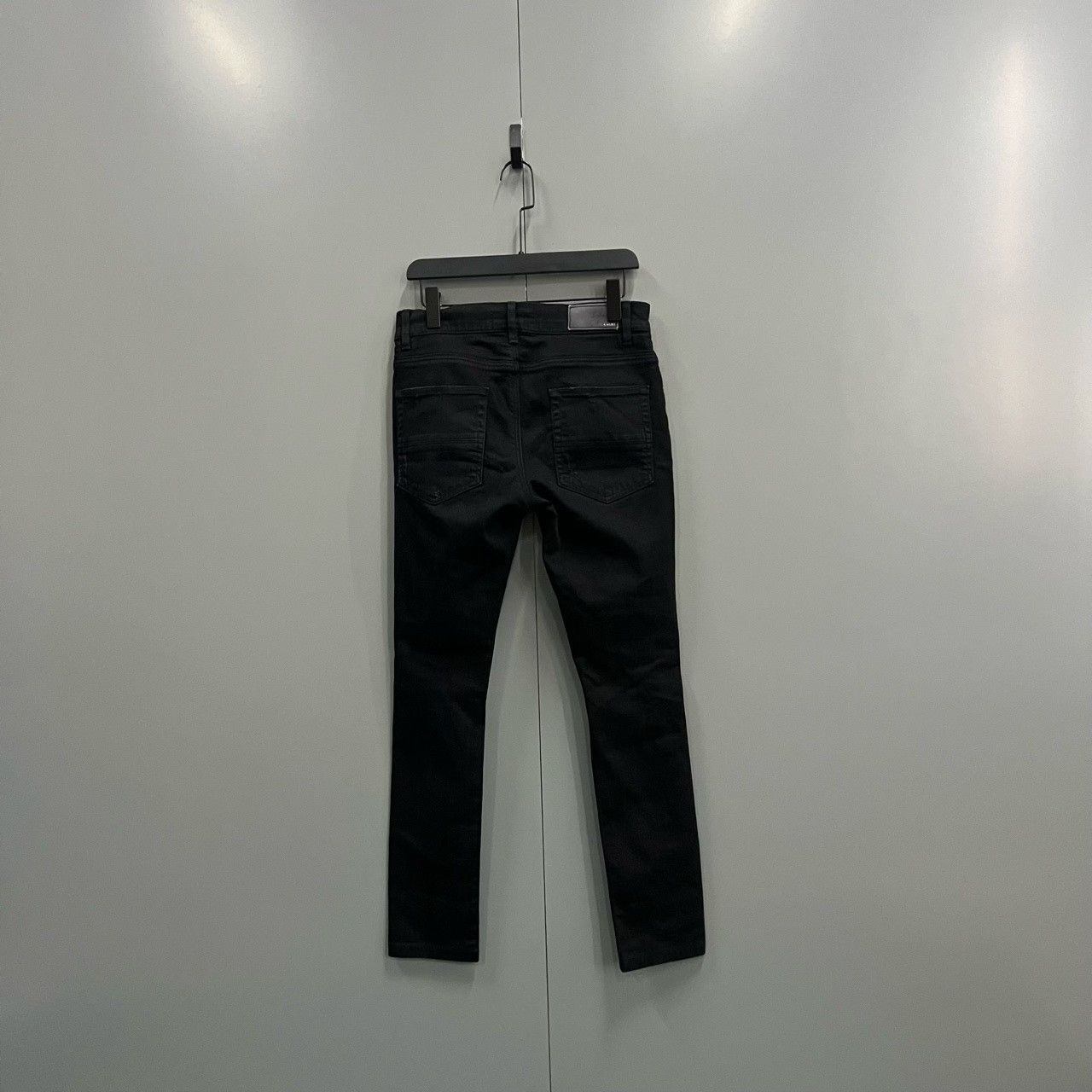 Amiri Amiri Denim Slim Black Denim Jeans 30 Men Size US 30 / EU 46 - 3 Thumbnail