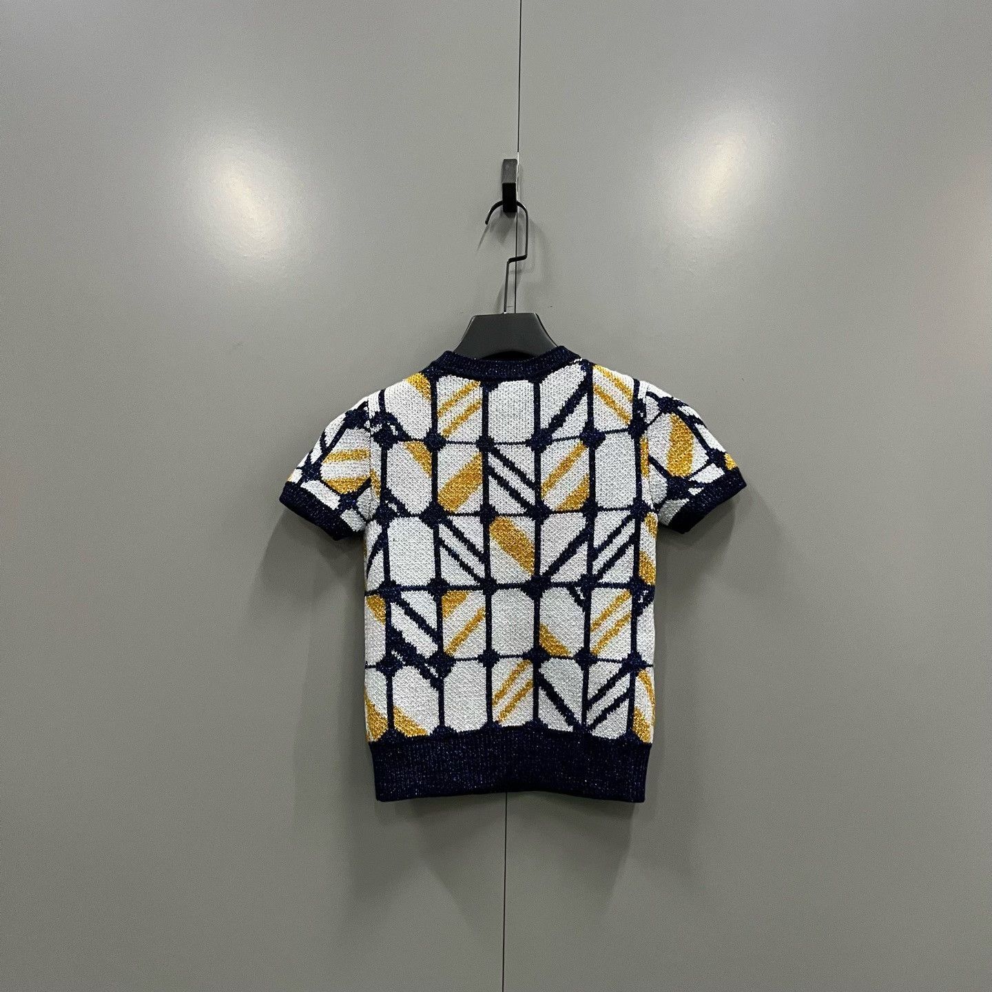 Miu Miu Miu Miu Knit Graphic Sweater it_36 Women Size XS / US 0-2 / IT 36-38 - 2 Thumbnail