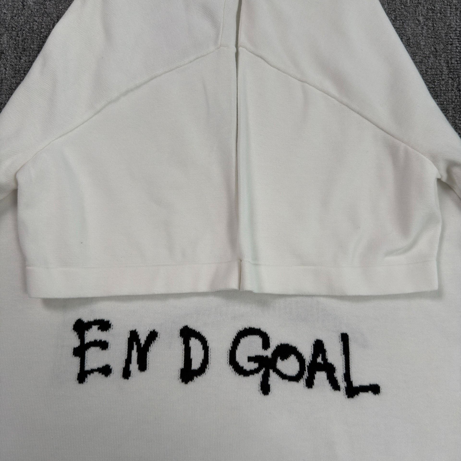 Louis Vuitton Louis Vuitton End Goal Logo Knit T-Shirt Size L Size US L / EU 52-54 / 3 - 5 Thumbnail