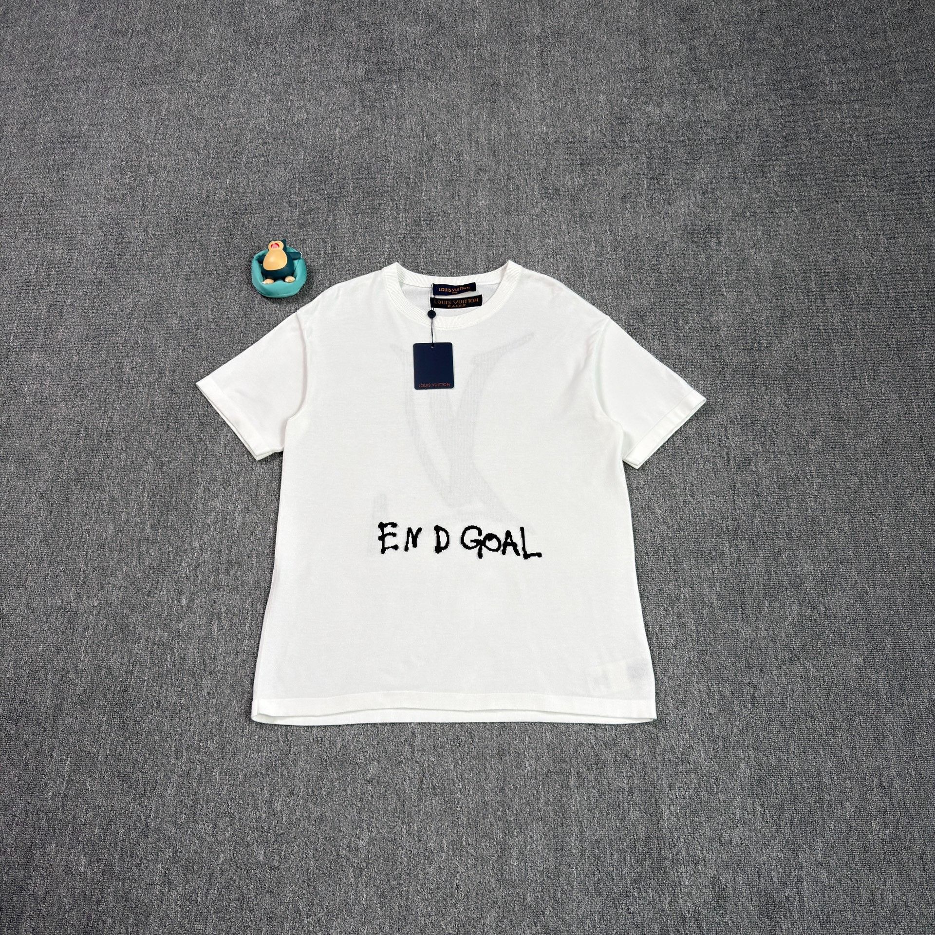 Louis Vuitton Louis Vuitton End Goal Logo Knit T-Shirt Size L Size US L / EU 52-54 / 3 - 2 Thumbnail