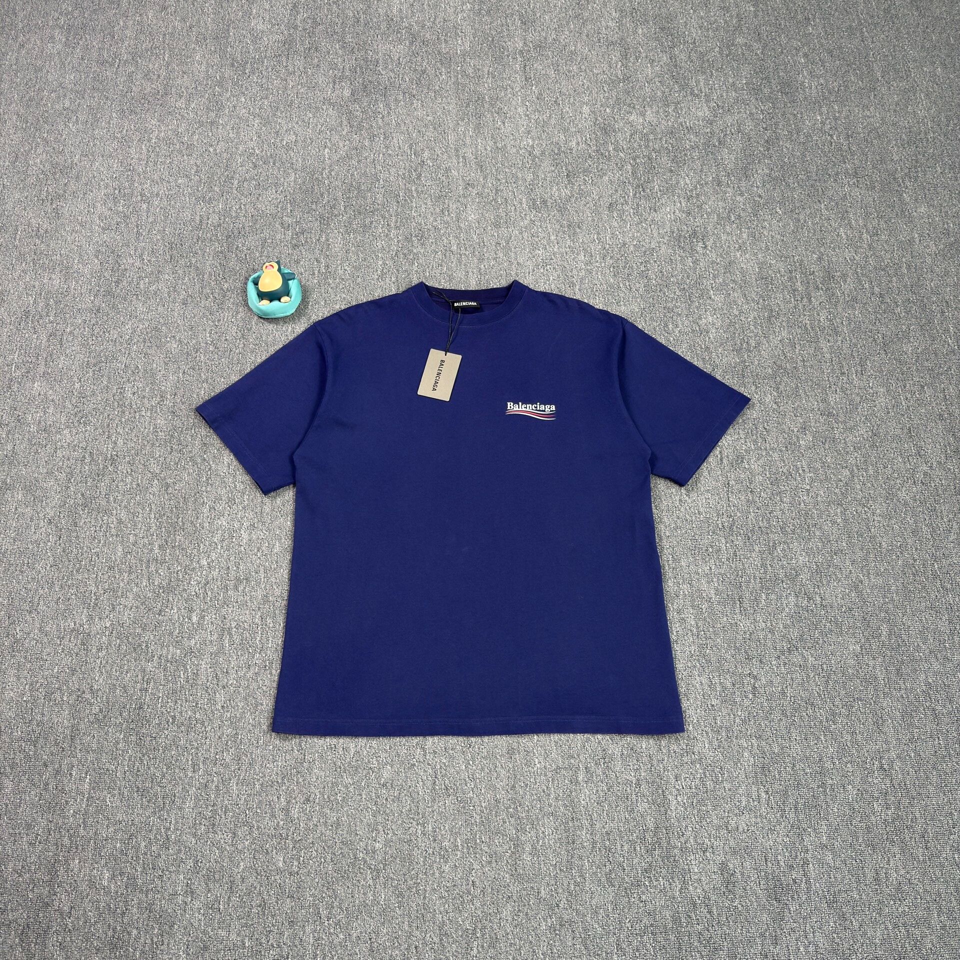 Balenciaga Balenciaga Political Campaign Logo T-Shirt S Size US S / EU 44-46 / 1 - 2 Thumbnail