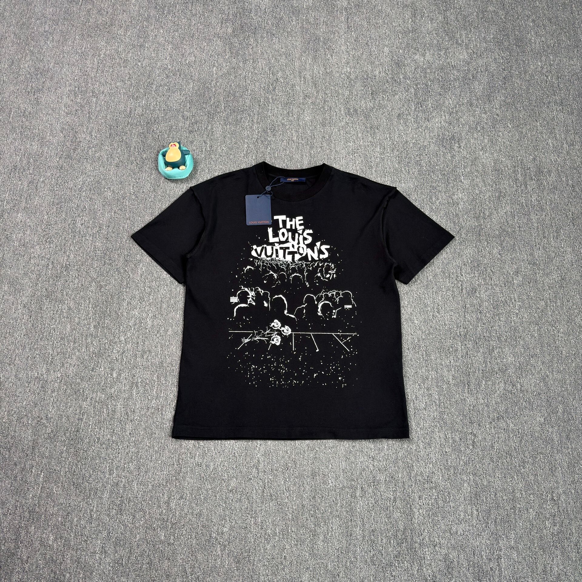 Louis Vuitton Louis Vuitton Concert Graphic T-Shirt US S Size US S / EU 44-46 / 1 - 2 Thumbnail
