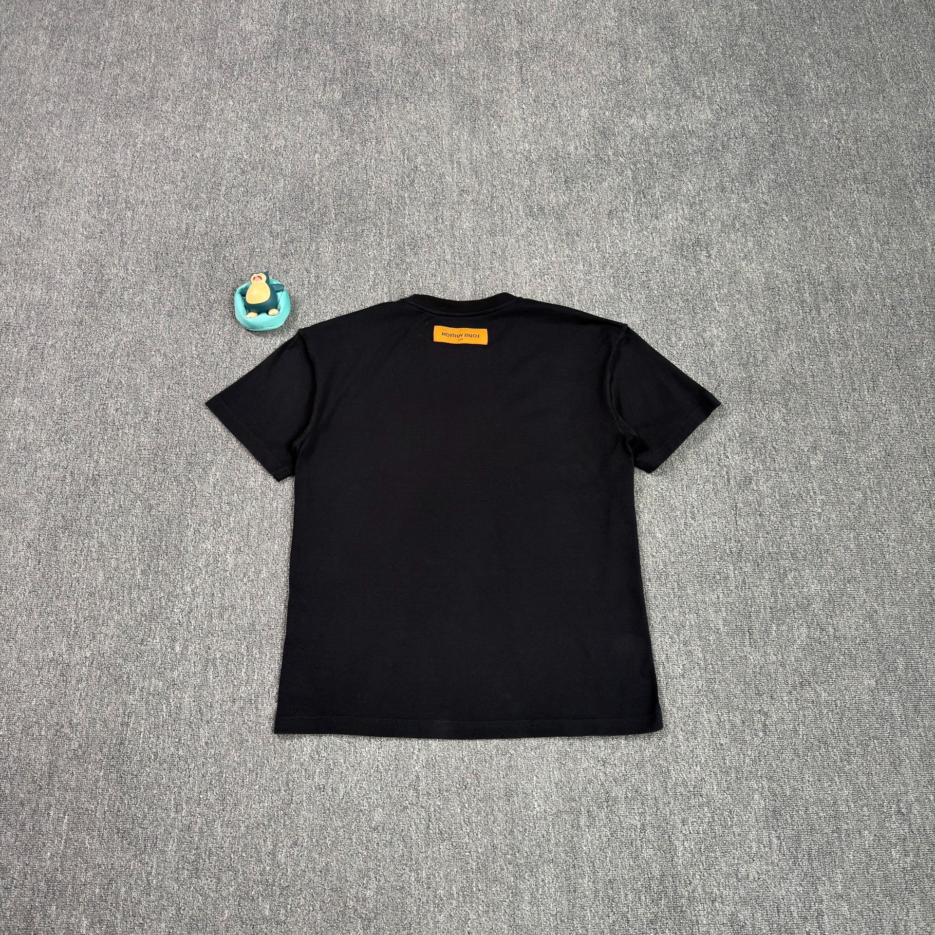 Louis Vuitton Louis Vuitton Concert Graphic T-Shirt US S Size US S / EU 44-46 / 1 - 3 Thumbnail