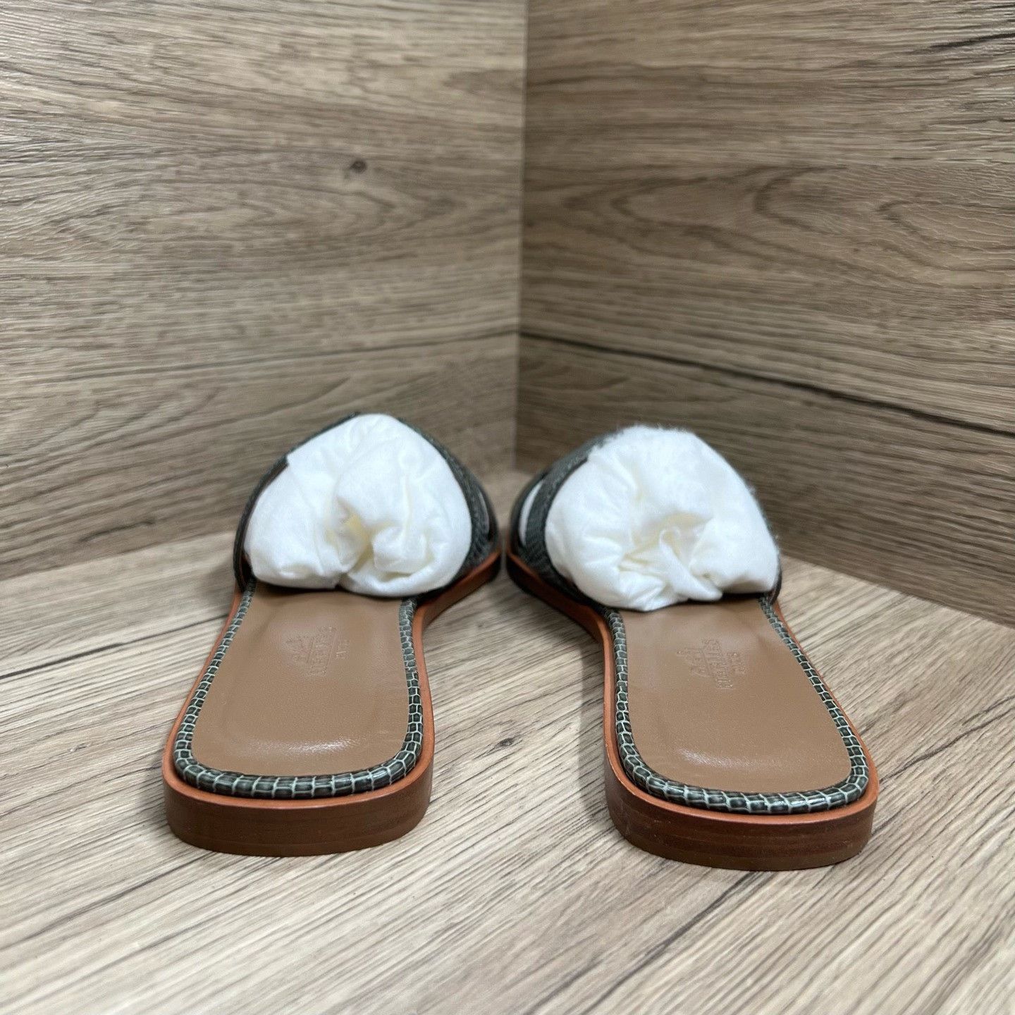 Hermes Hermes Green Sandals us_8 Women Size US 8 / IT 38 - 5 Thumbnail