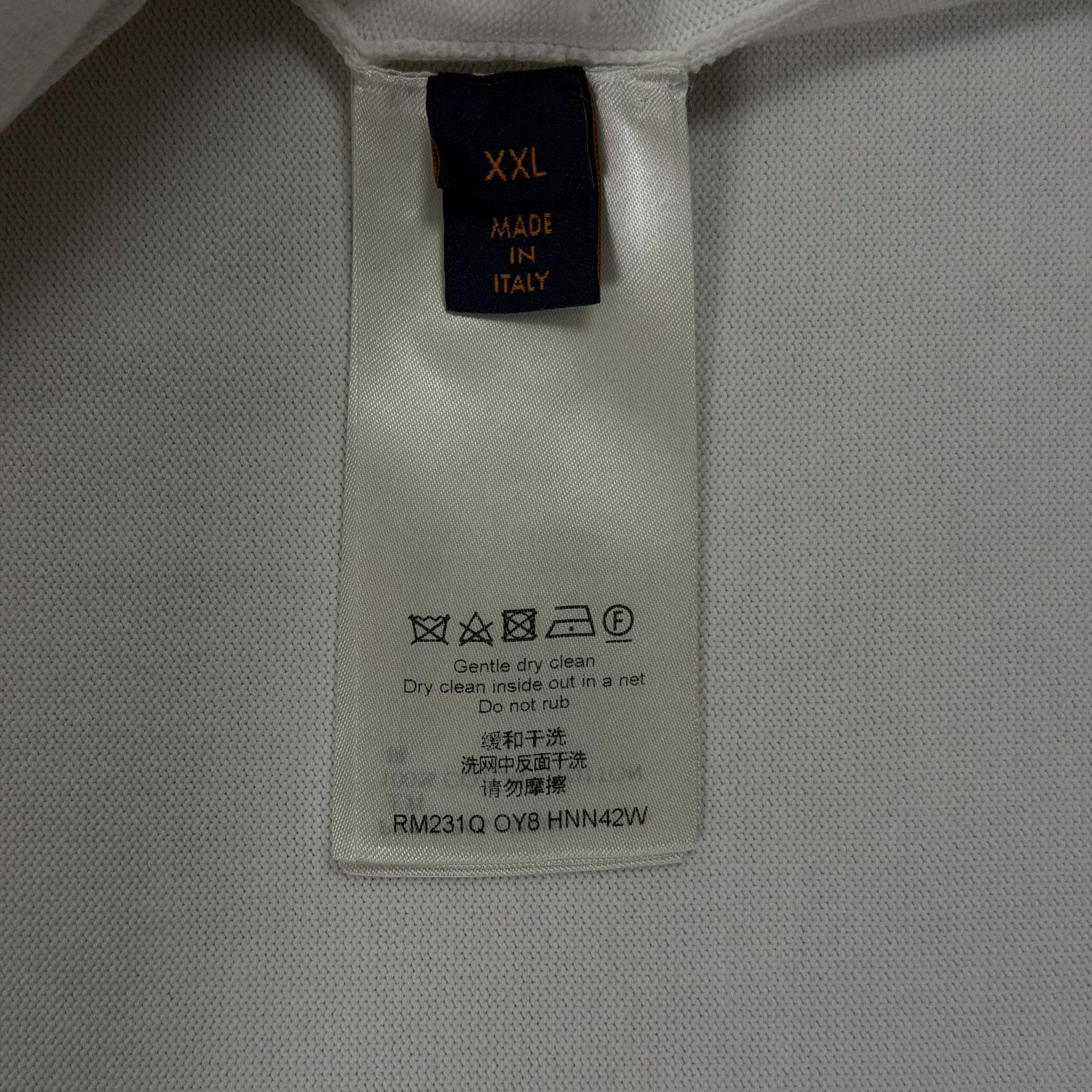 Louis Vuitton Louis Vuitton Pin Logo T-Shirt XXL Size US XXL / EU 58 / 5 - 8 Thumbnail