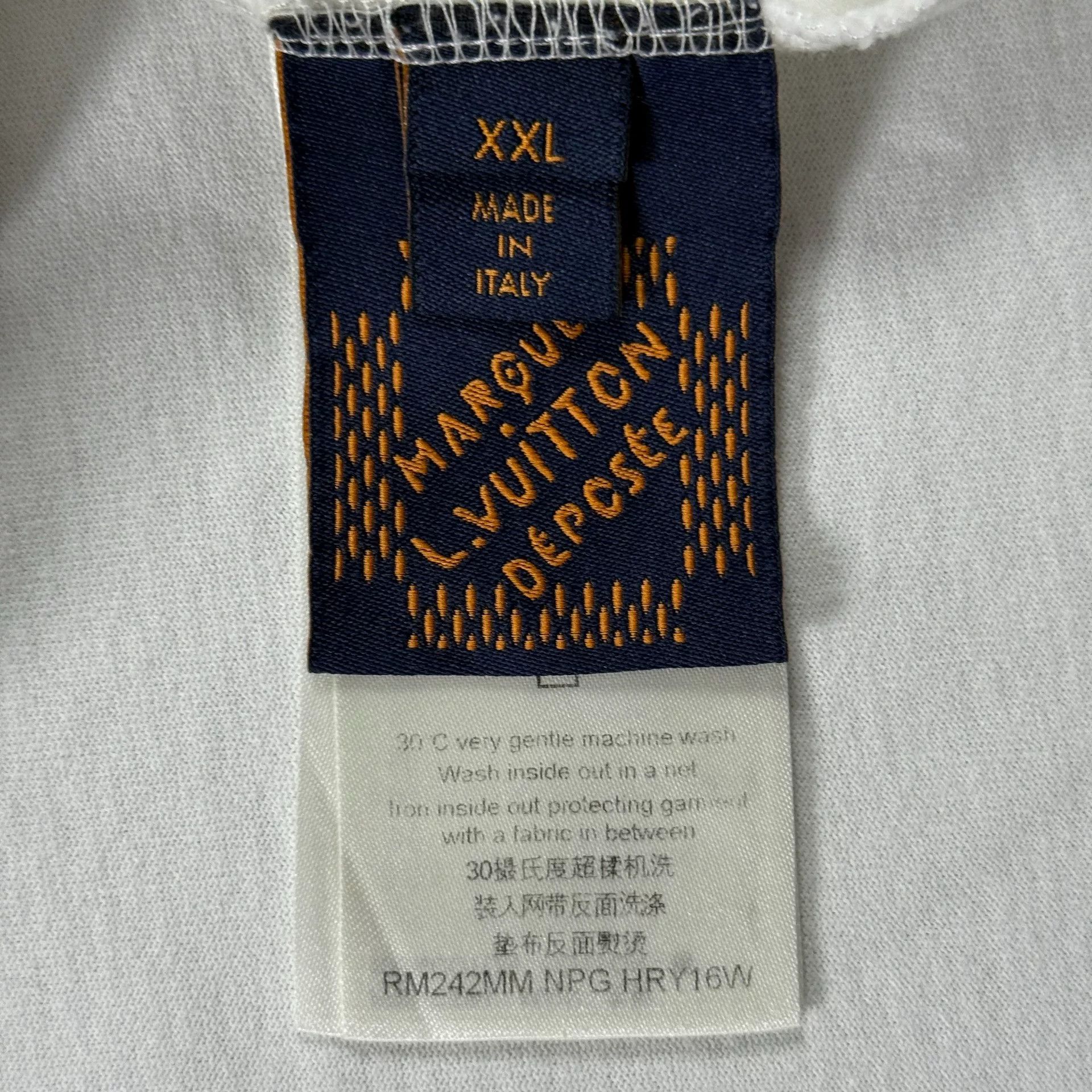 Louis Vuitton Louis Vuitton Shell Graphic T-Shirt XXL Size US XXL / EU 58 / 5 - 7 Thumbnail