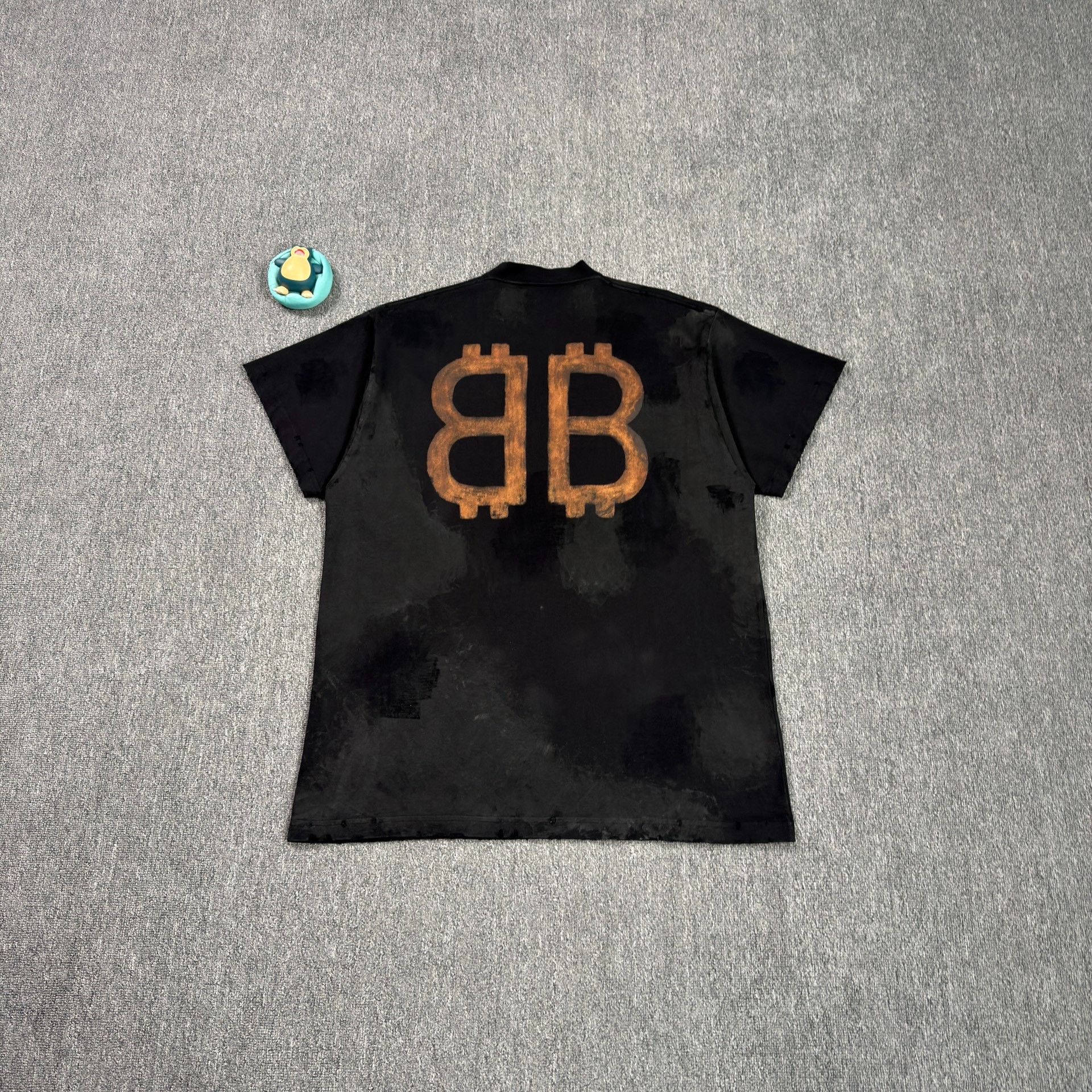 Balenciaga Balenciaga Bitcoin Graphic T-Shirt Size 1 Size US S / EU 44-46 / 1 - 3 Thumbnail