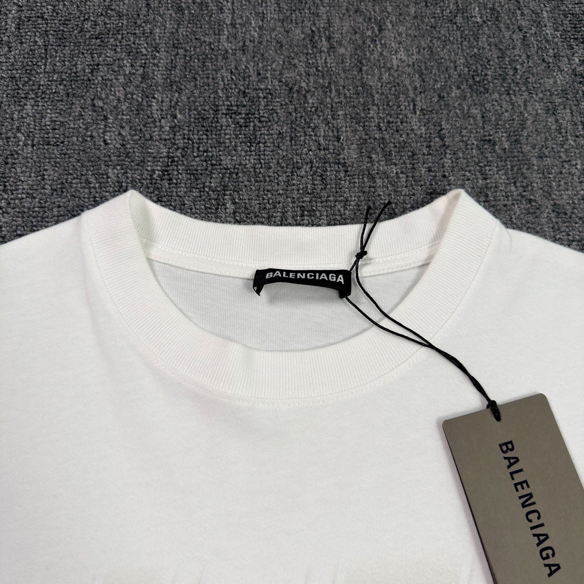 Balenciaga Balenciaga Band Graphic T-Shirt XS Size US XS / EU 42 / 0 - 4 Thumbnail