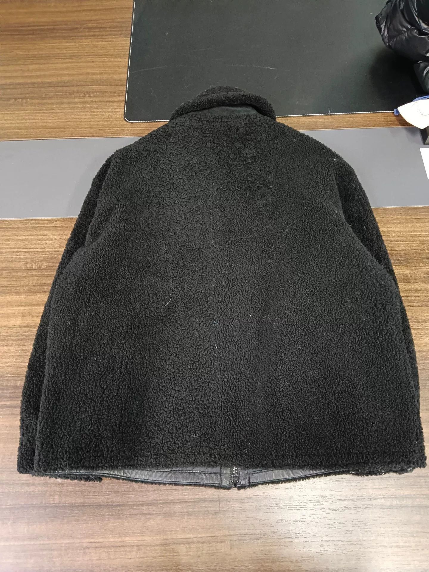 Fendi Fendi Reversible Shearling Logo Jacket IT 40 Size S / US 4 / IT 40 - 4 Thumbnail