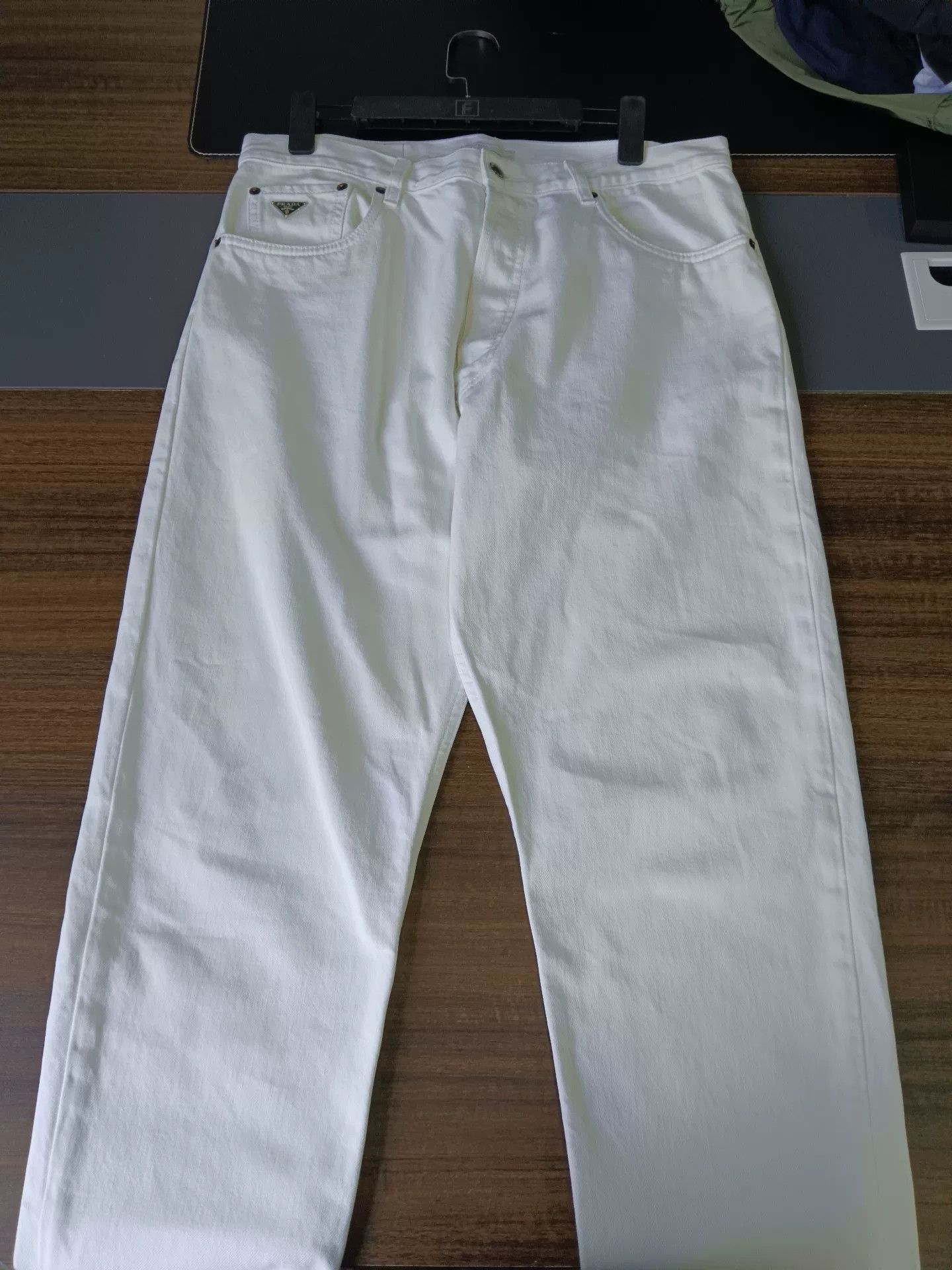 Prada Prada White Straight Leg Denim Jeans 33 Size US 33 - 2 Thumbnail