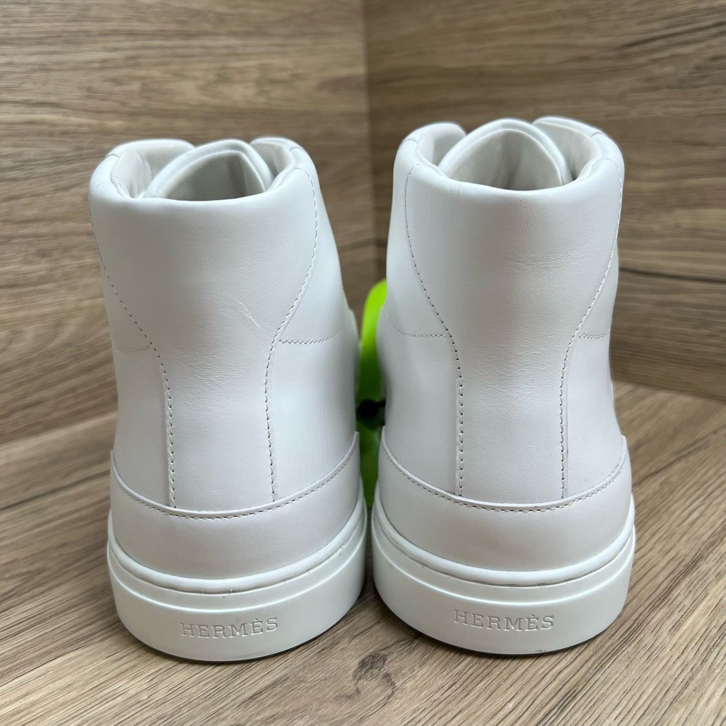 Hermes Hermes White Hitop Sneakers 7 Men Size US 7 / EU 40 - 6 Thumbnail