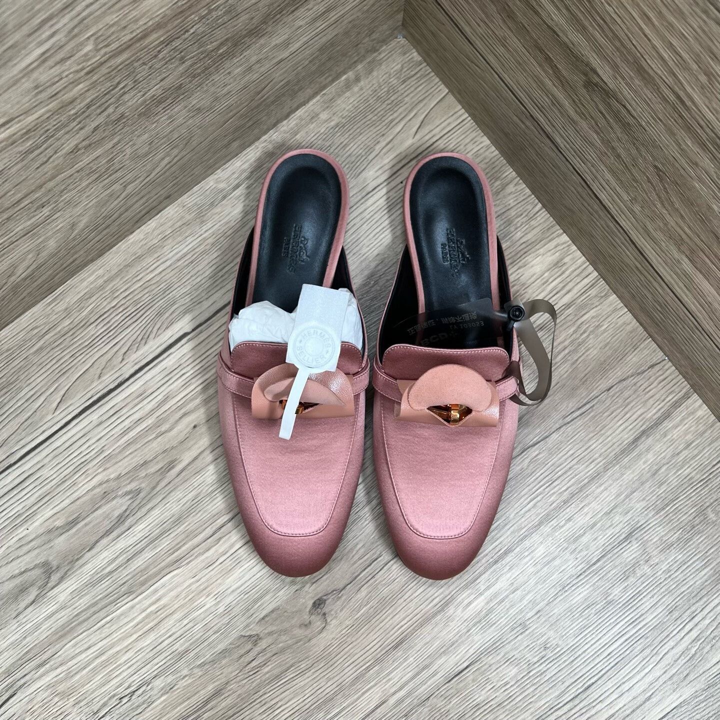 Hermes Hermes Pink Sandals us_8 Women Size US 8 / IT 38 - 2 Thumbnail