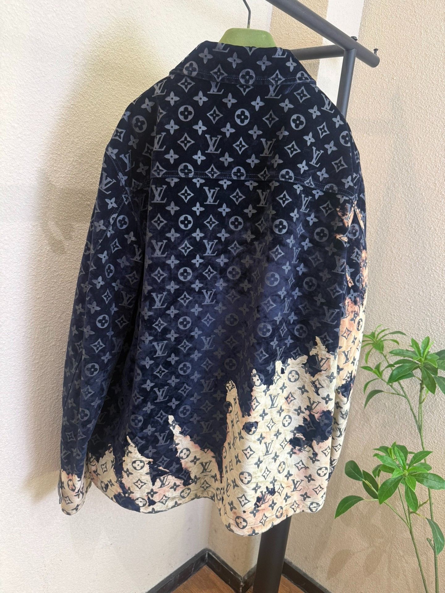 Louis Vuitton Louis Vuitton Monogram Sunset Denim Jacket Size 52 Size US L / EU 52-54 / 3 - 3 Thumbnail